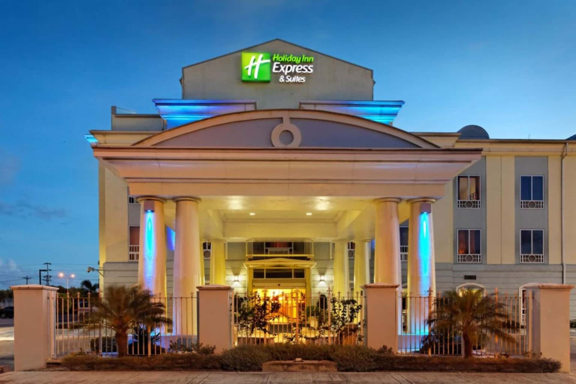 Holiday Inn Express Trincity by IHG - hotel in No 1 Exposition Drive, Piarco