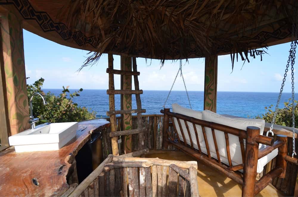 Great Huts - hotel in 8-10 Boston Bay, Port Antonio
