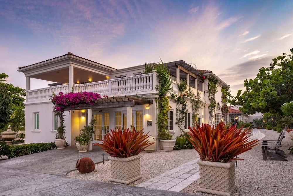 Le Soleil d'Or CaymanBrac - hotel in 2147 South Side Road, West End