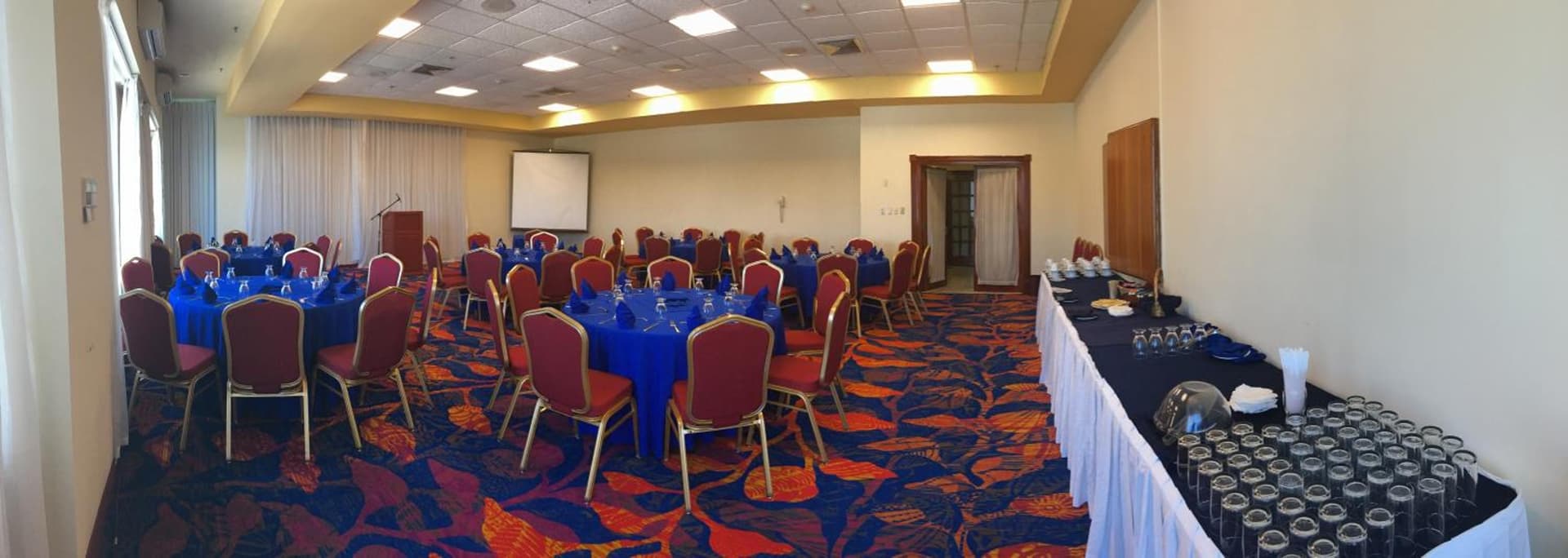 Radisson Hotel Trinidad - Photo 18