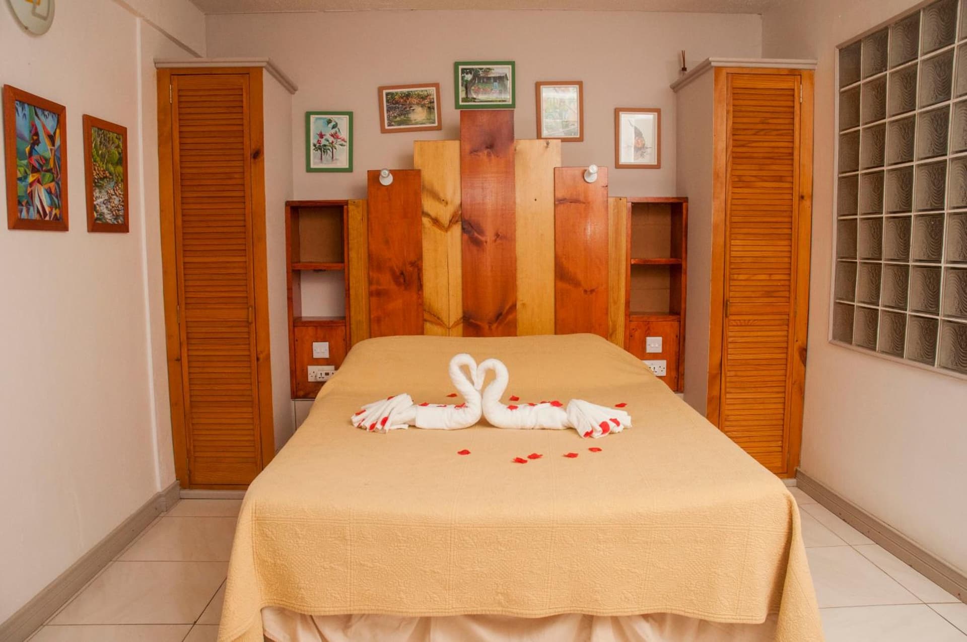 The Champs - Photo 43