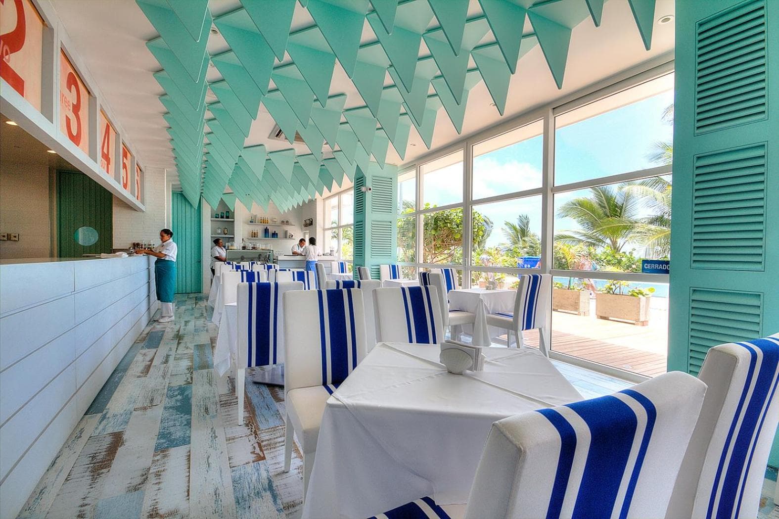 Hotel Casablanca - Photo 7