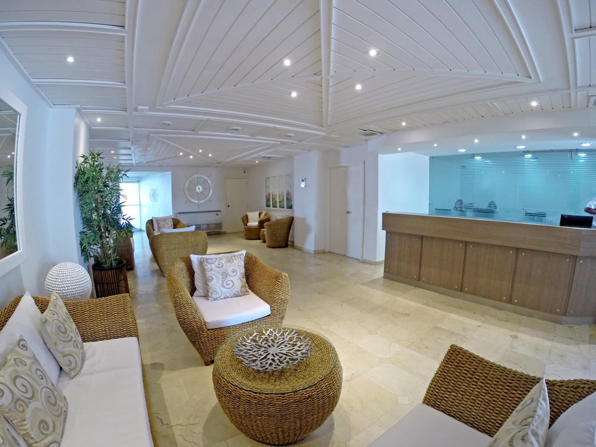 Hotel Casablanca - Photo 5