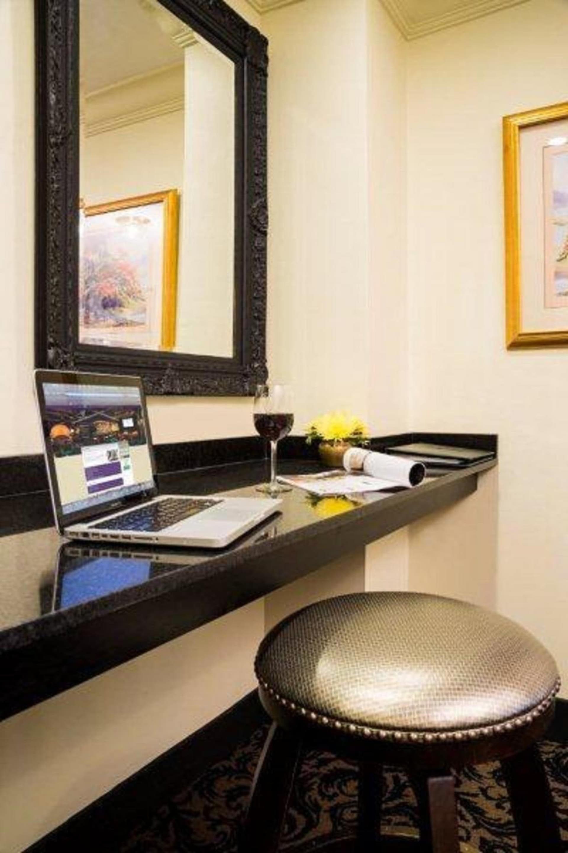 Terra Nova, BW Premier Collection - Photo 5