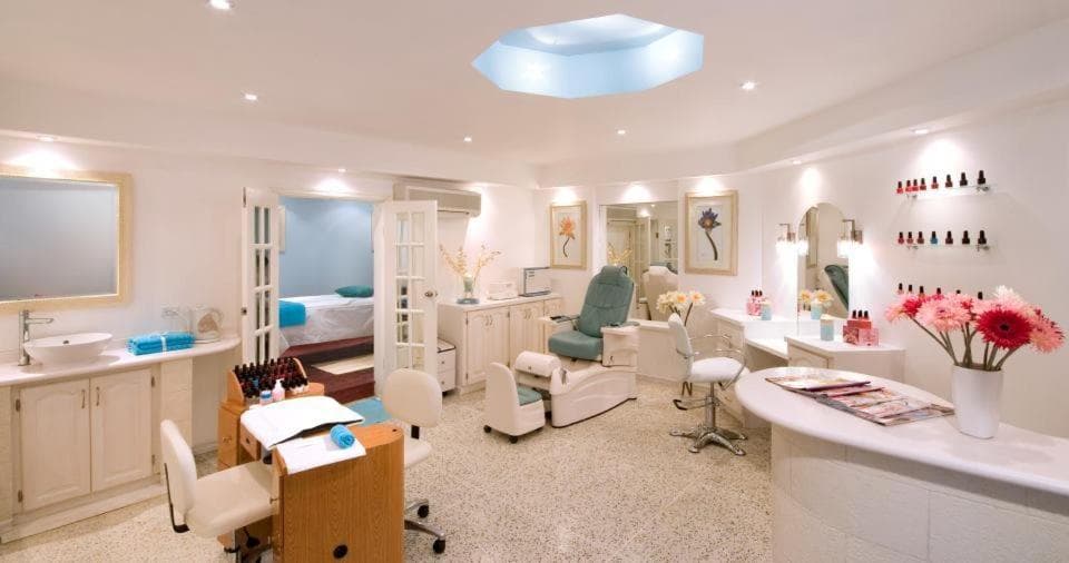 Mango Bay All Inclusive - Photo 14