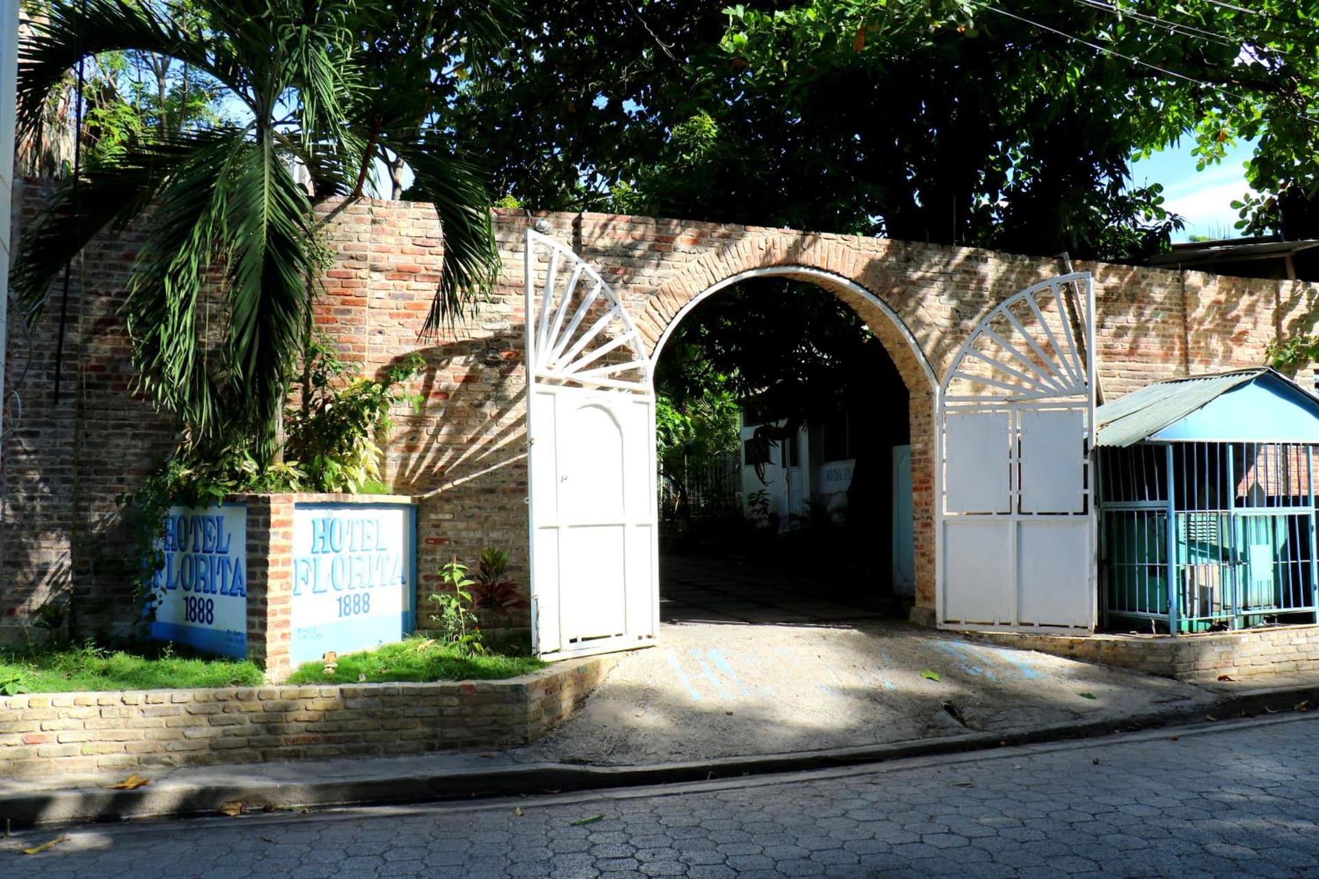 hotel florita - Photo 60