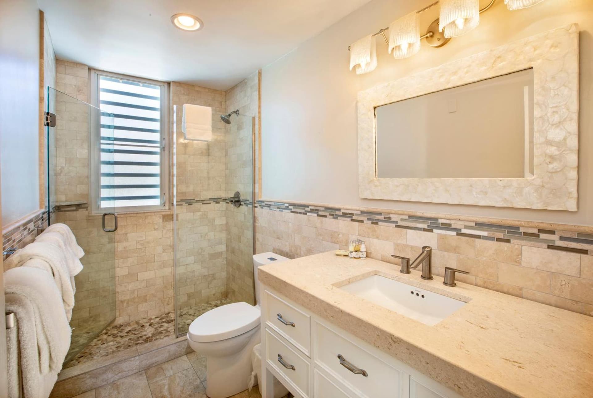 Secret Harbour Beach Resort - Photo 18