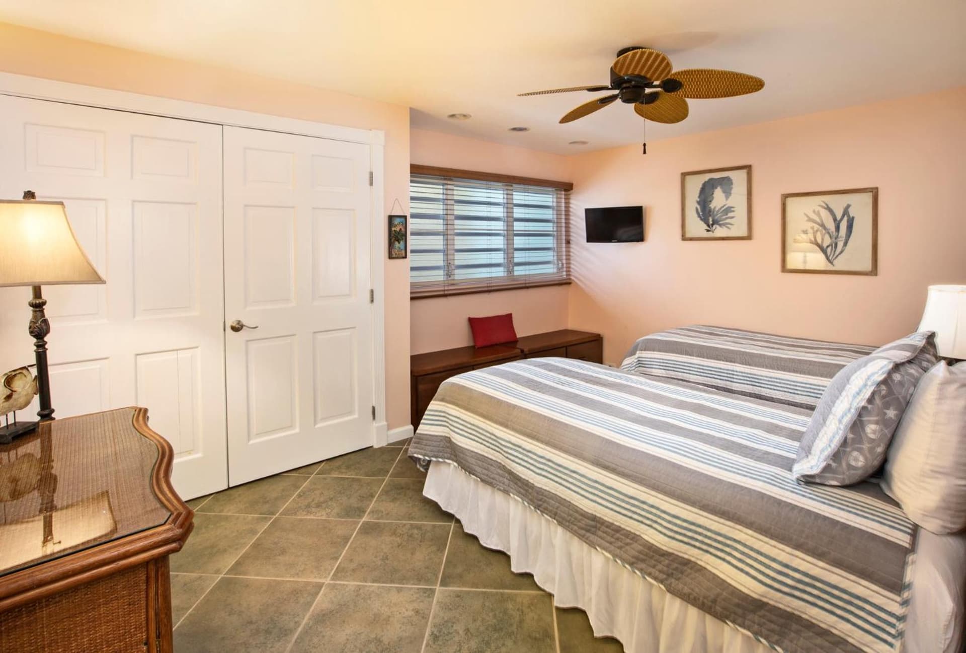 Secret Harbour Beach Resort - Photo 16