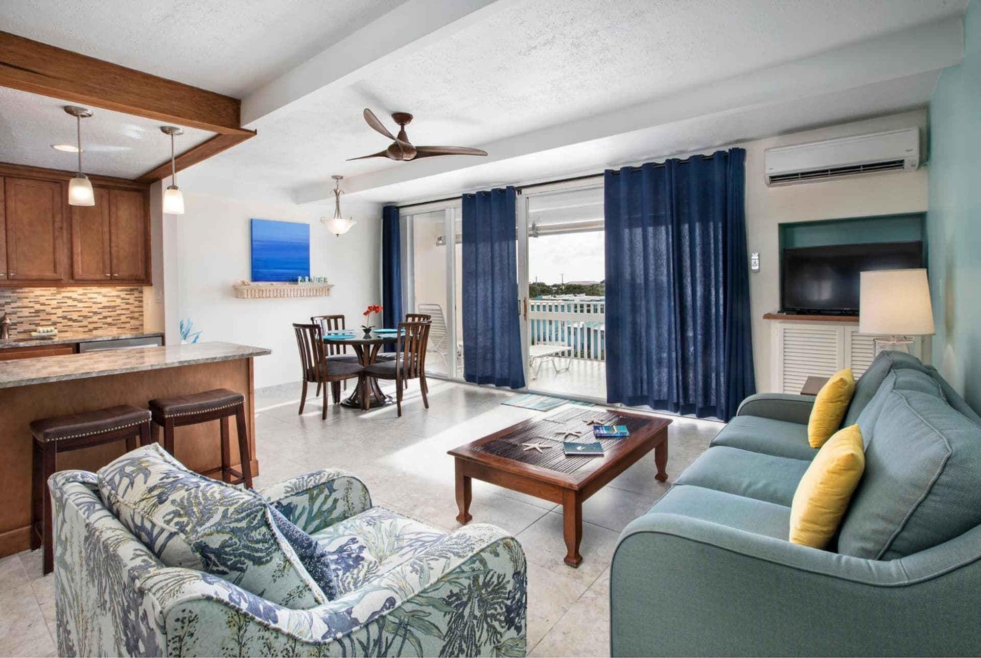 Secret Harbour Beach Resort - Photo 83