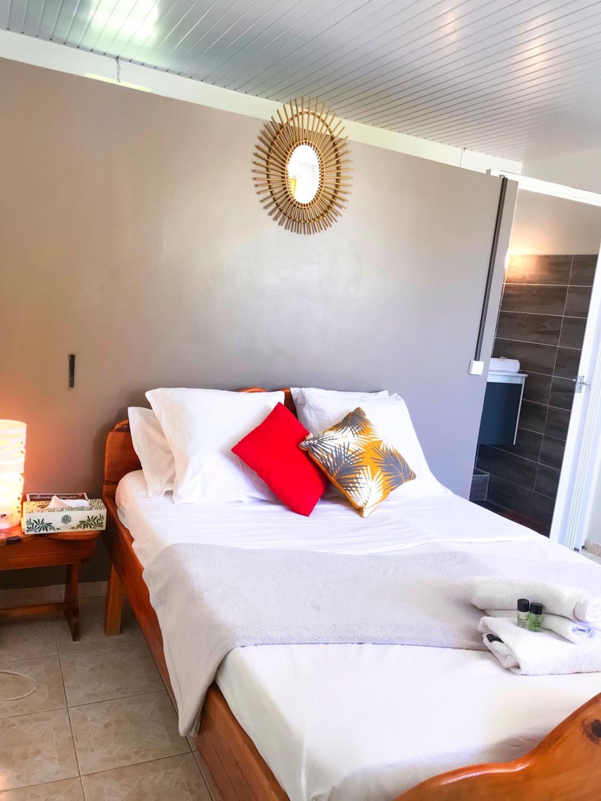 Hotel Oasis - Photo 9