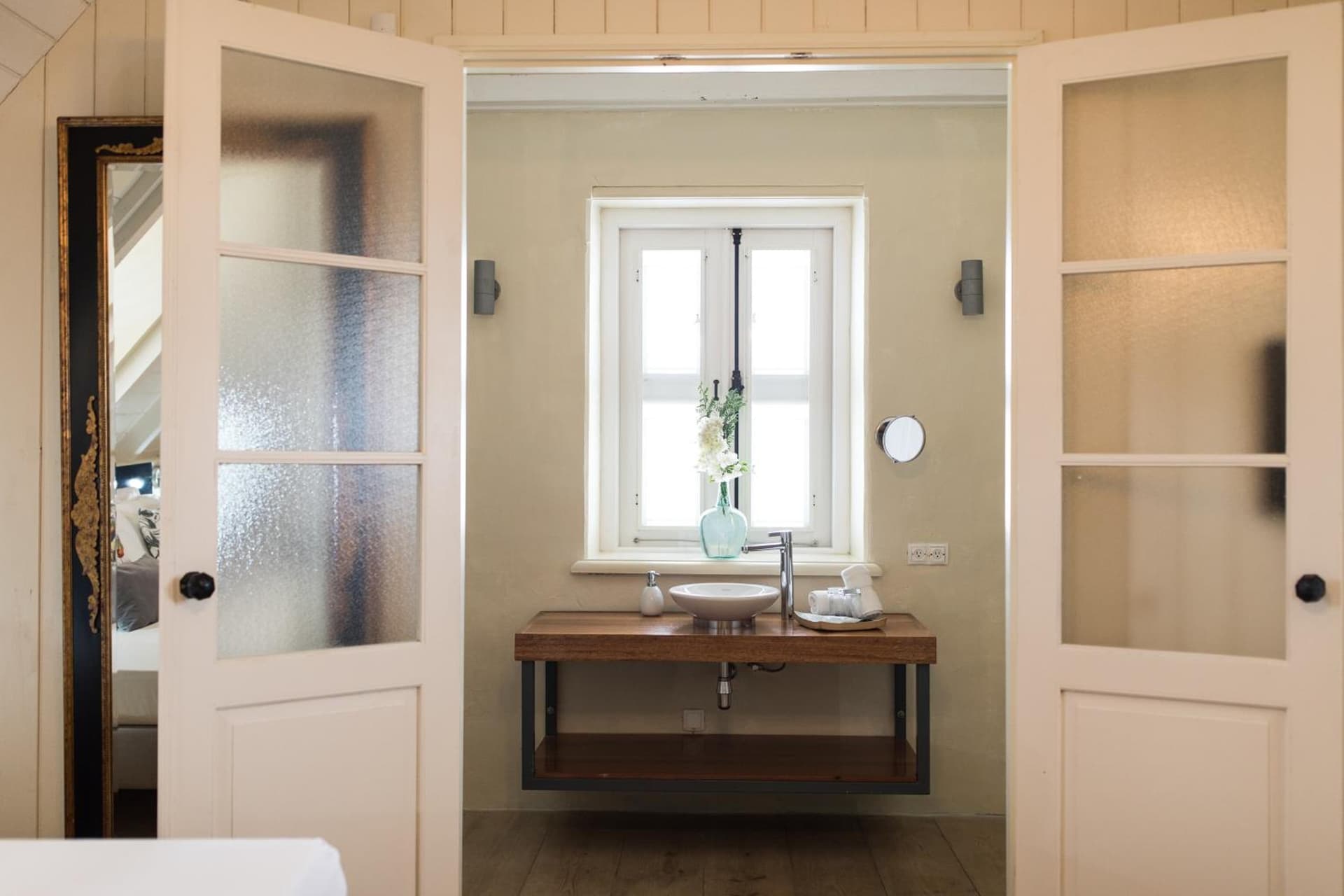 Landhuis Klein Santa Martha Boutique Hotel Restaurant. - Photo 12