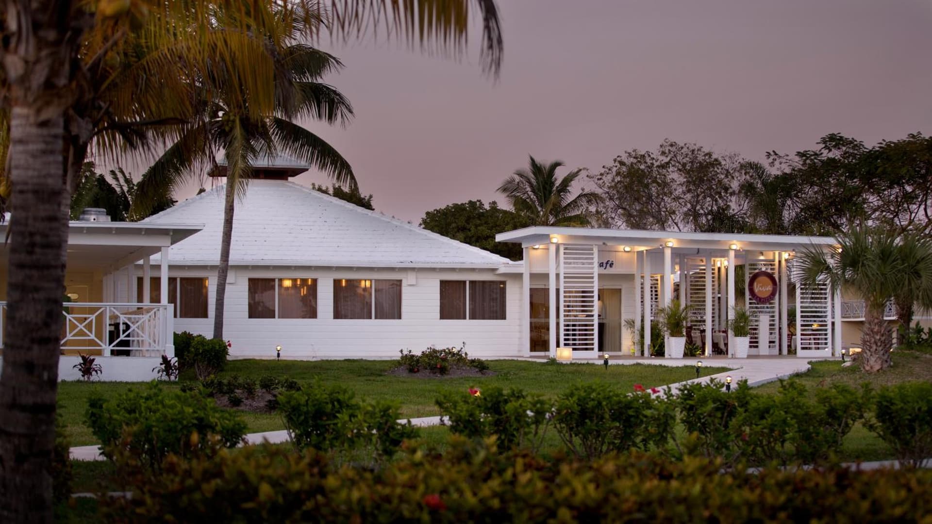 Viva Fortuna Beach by Wyndham, A Trademark All Inclusive - Photo 6