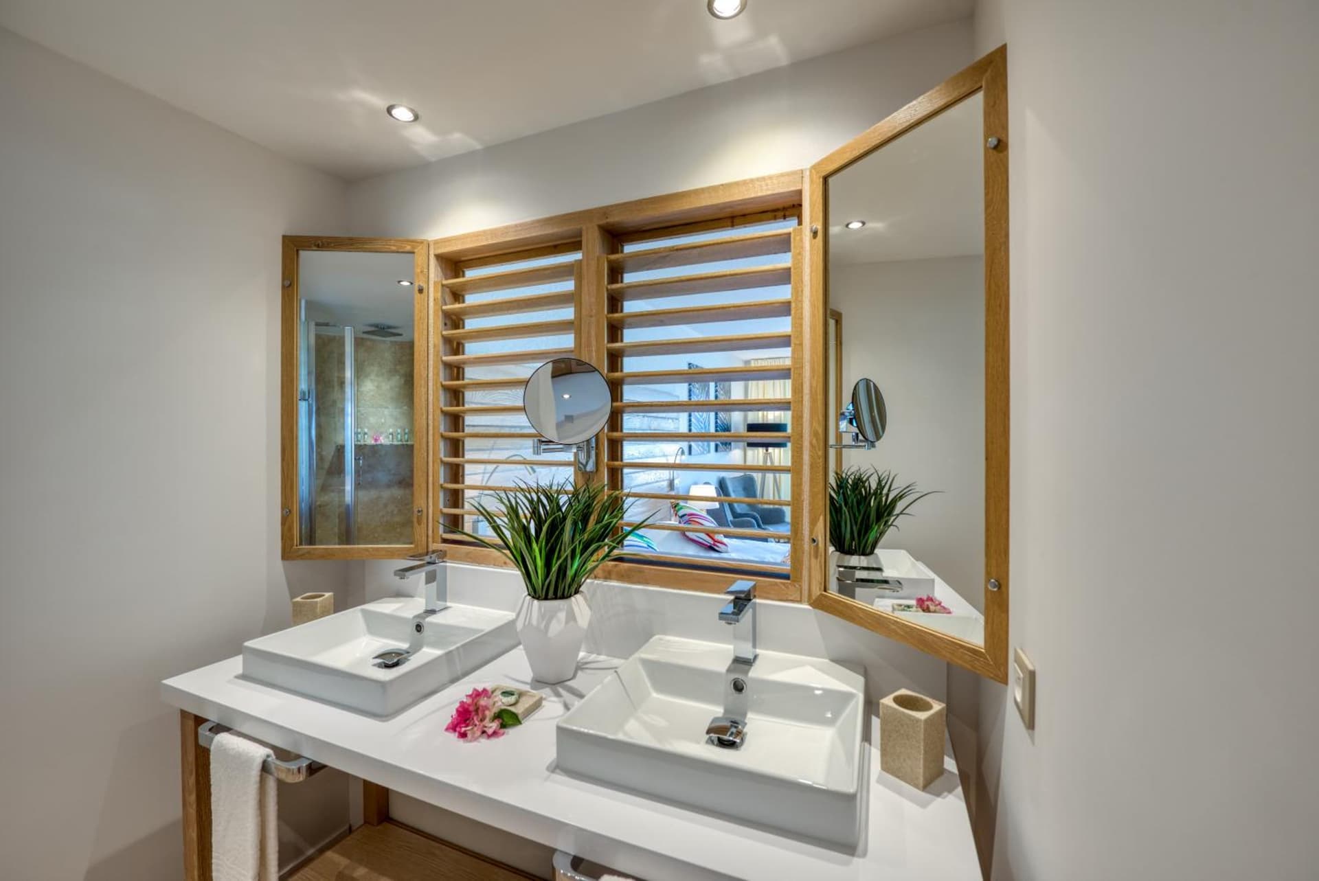 La Playa Orient Bay - Photo 16