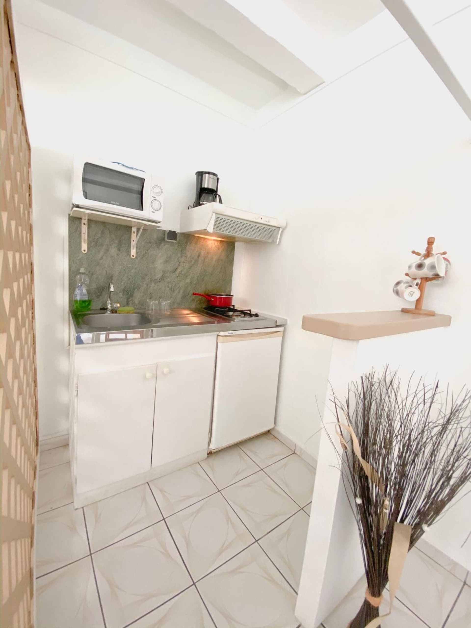 Hotel Oasis - Photo 16