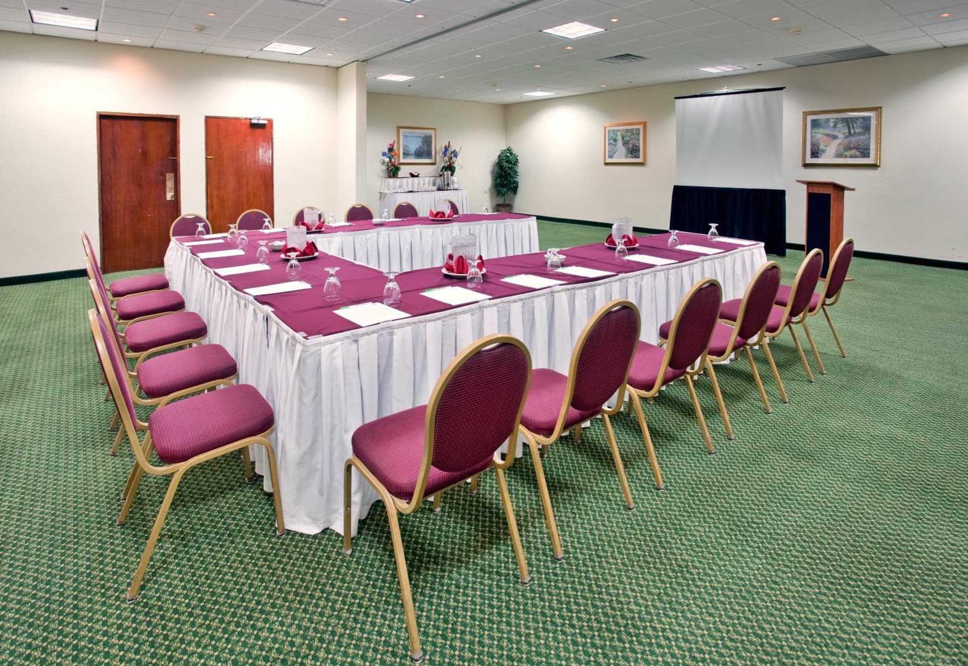 Holiday Inn Ponce & El Tropical Casino by IHG - Photo 15