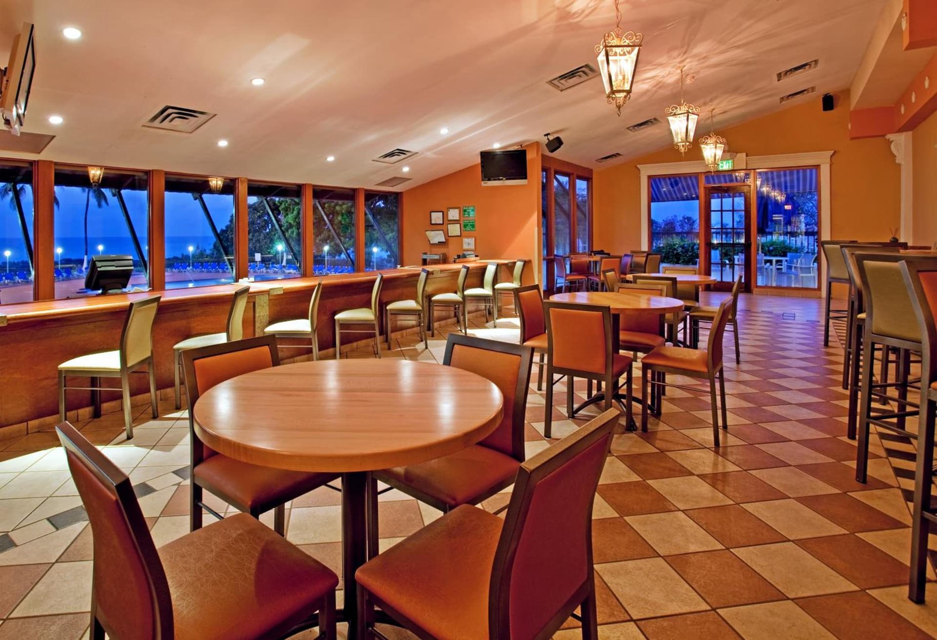 Holiday Inn Ponce & El Tropical Casino by IHG - Photo 9