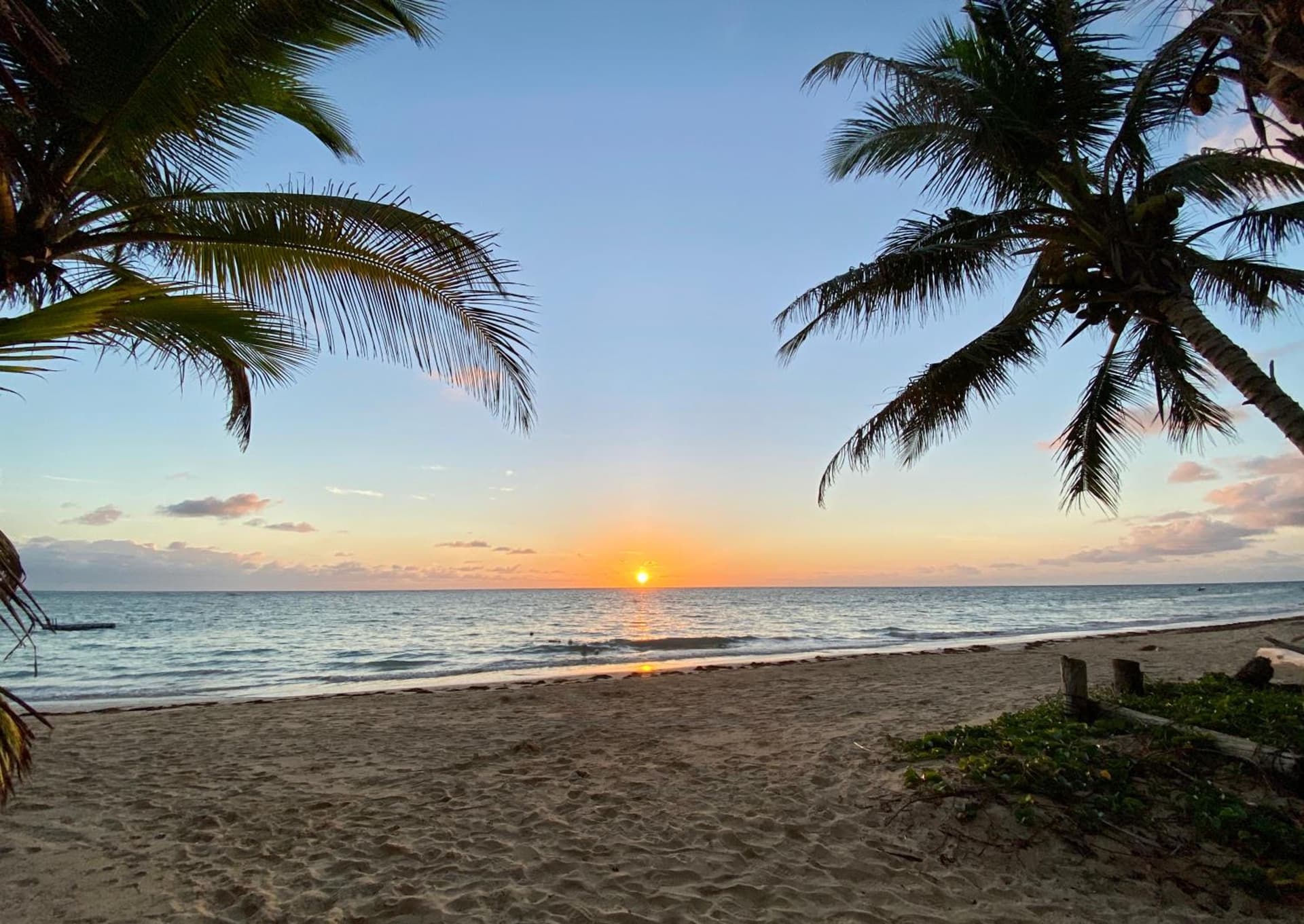 Little Corn Island Beach and Bungalow - Photo 2