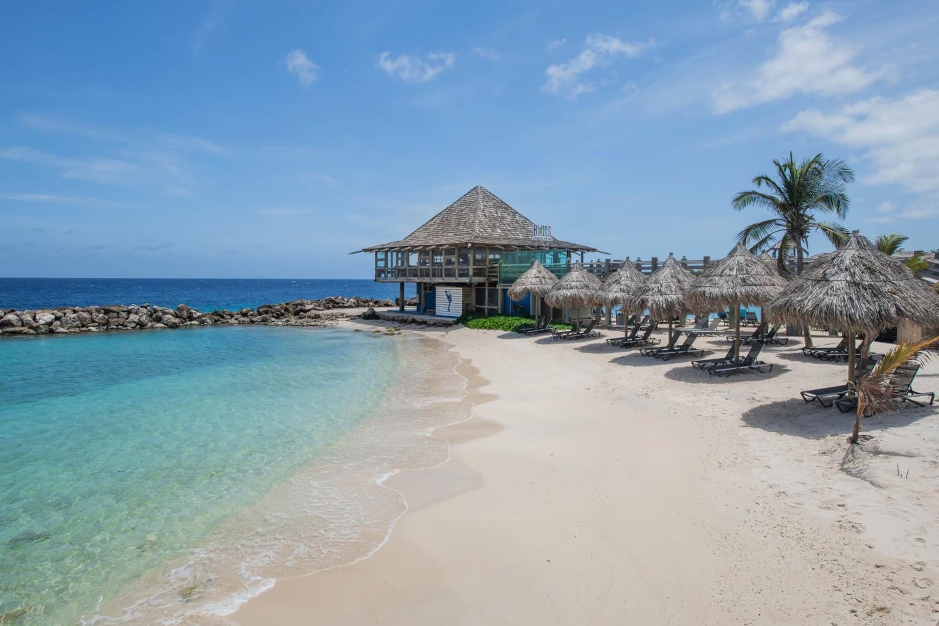 Curacao Avila Beach Hotel - Photo 37