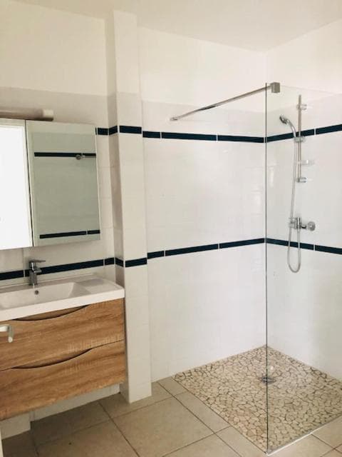 Hotel Pelican - Photo 26