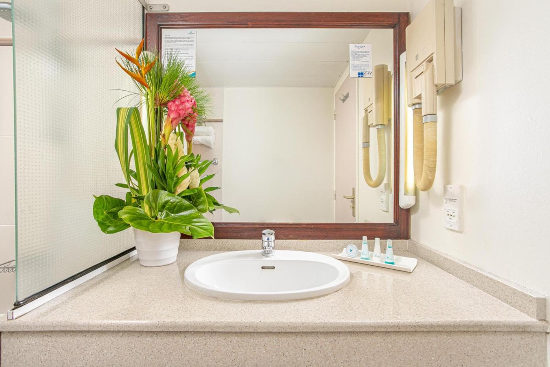 Karibea La Valmenière Hôtel - Photo 20