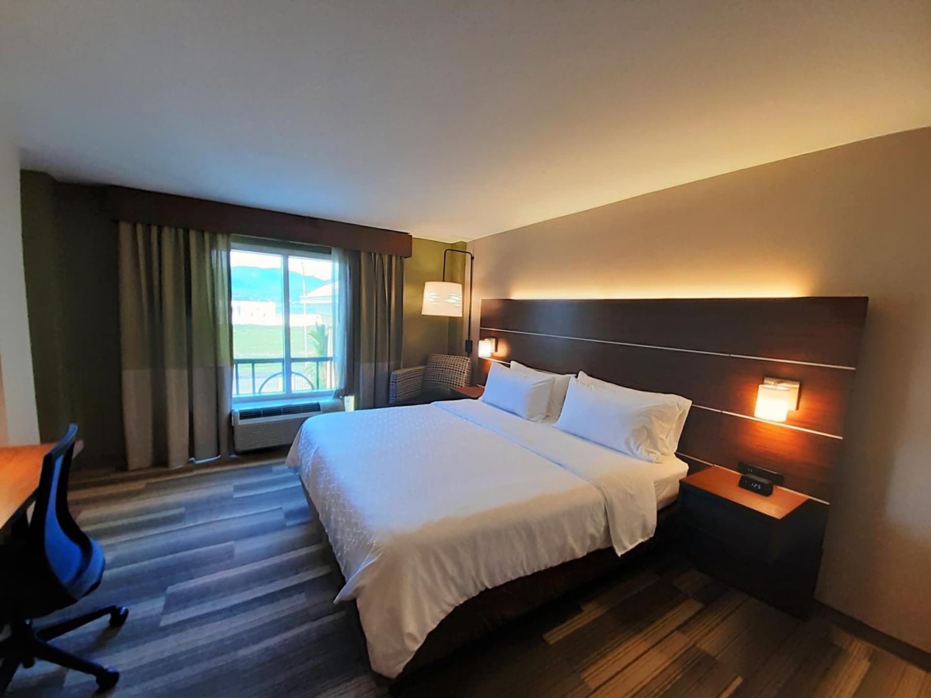 Holiday Inn Express Trincity by IHG - Photo 18