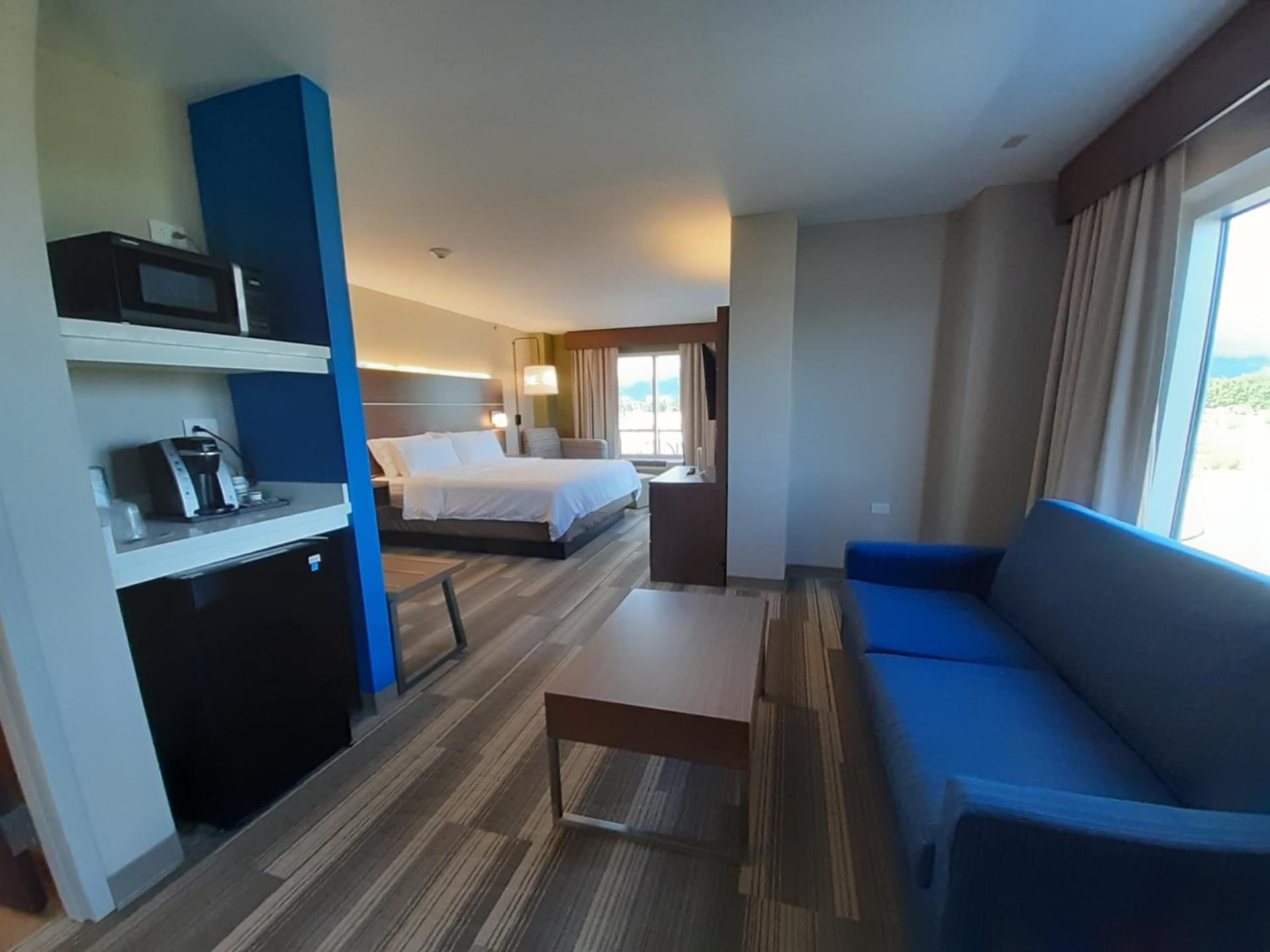 Holiday Inn Express Trincity by IHG - Photo 7