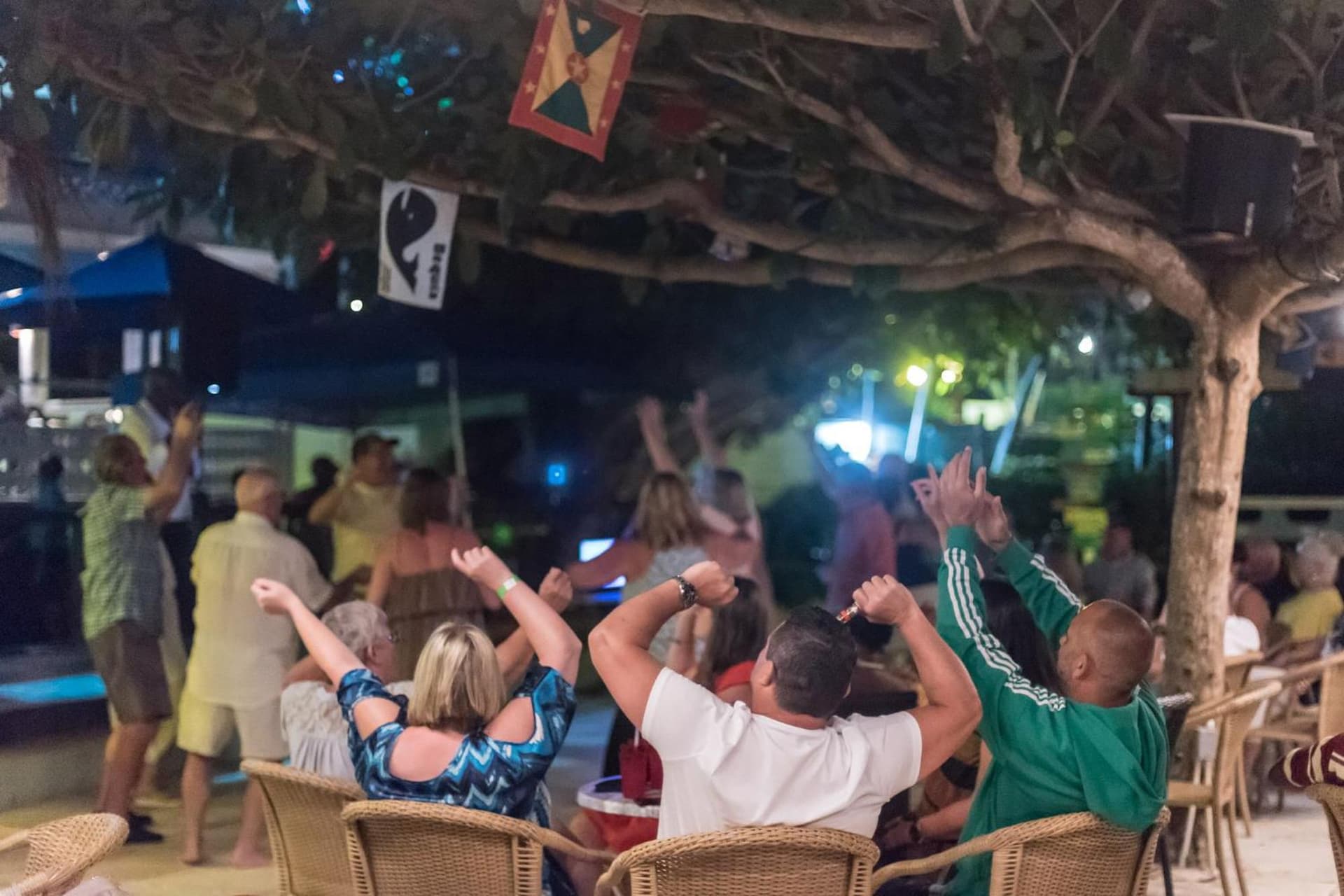 Coconut Court Beach Hotel - Photo 48