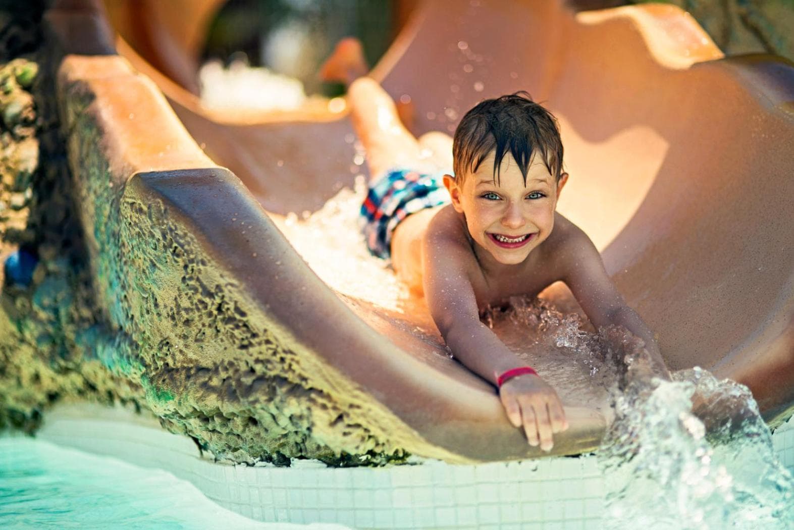 Comfort Suites Paradise Island - Photo 5