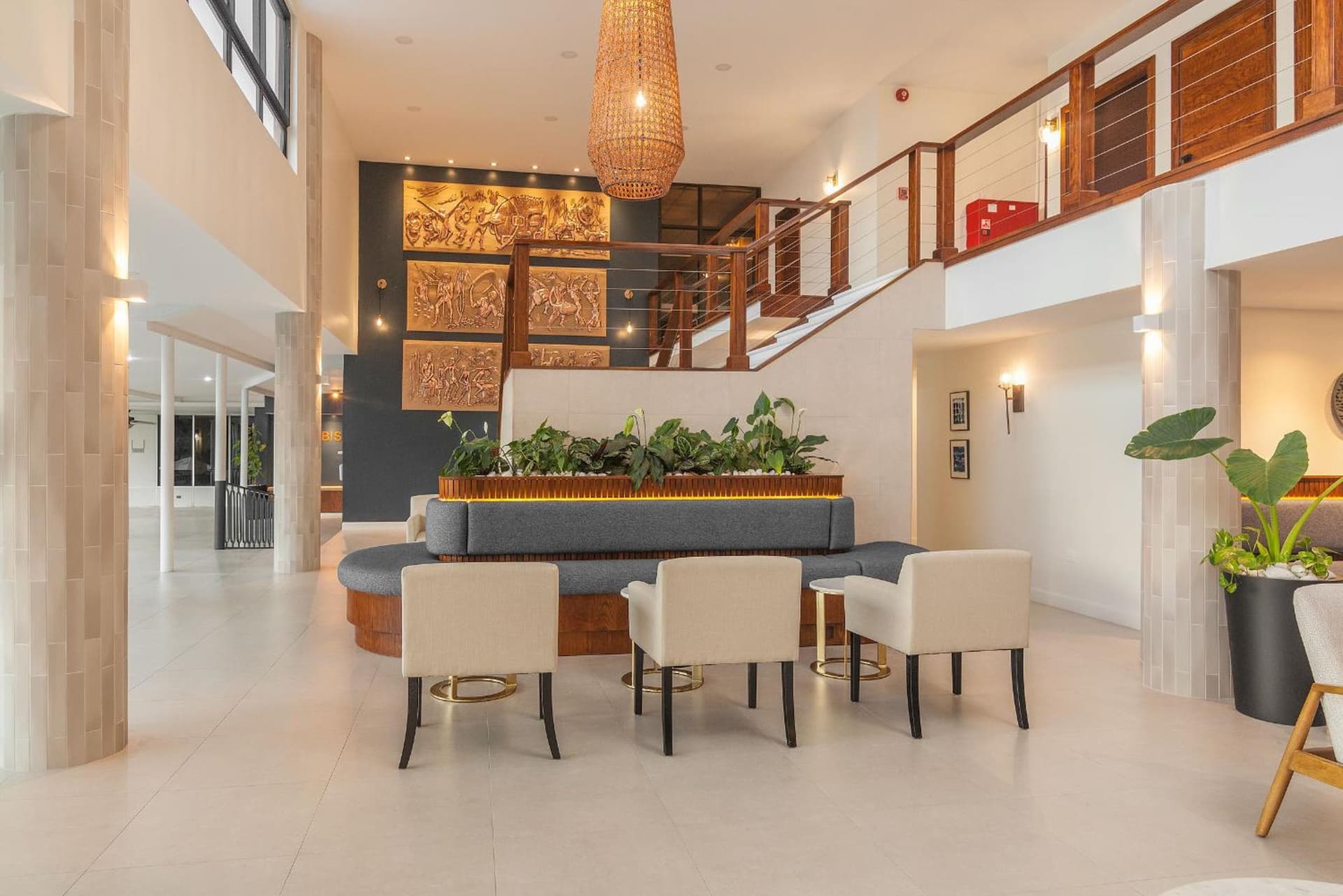 Cara Hotels Trinidad - Photo 13