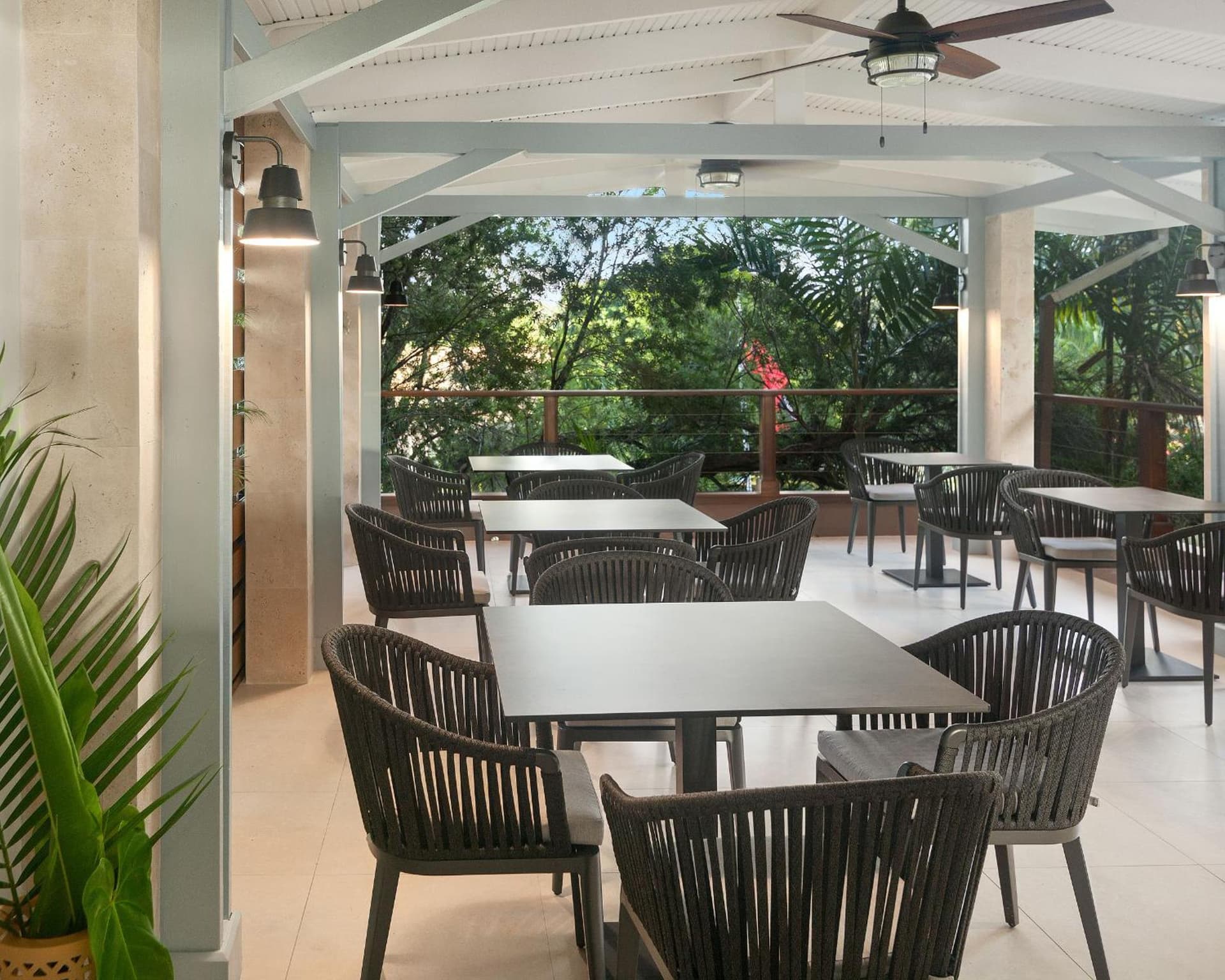 Cara Hotels Trinidad - Photo 28