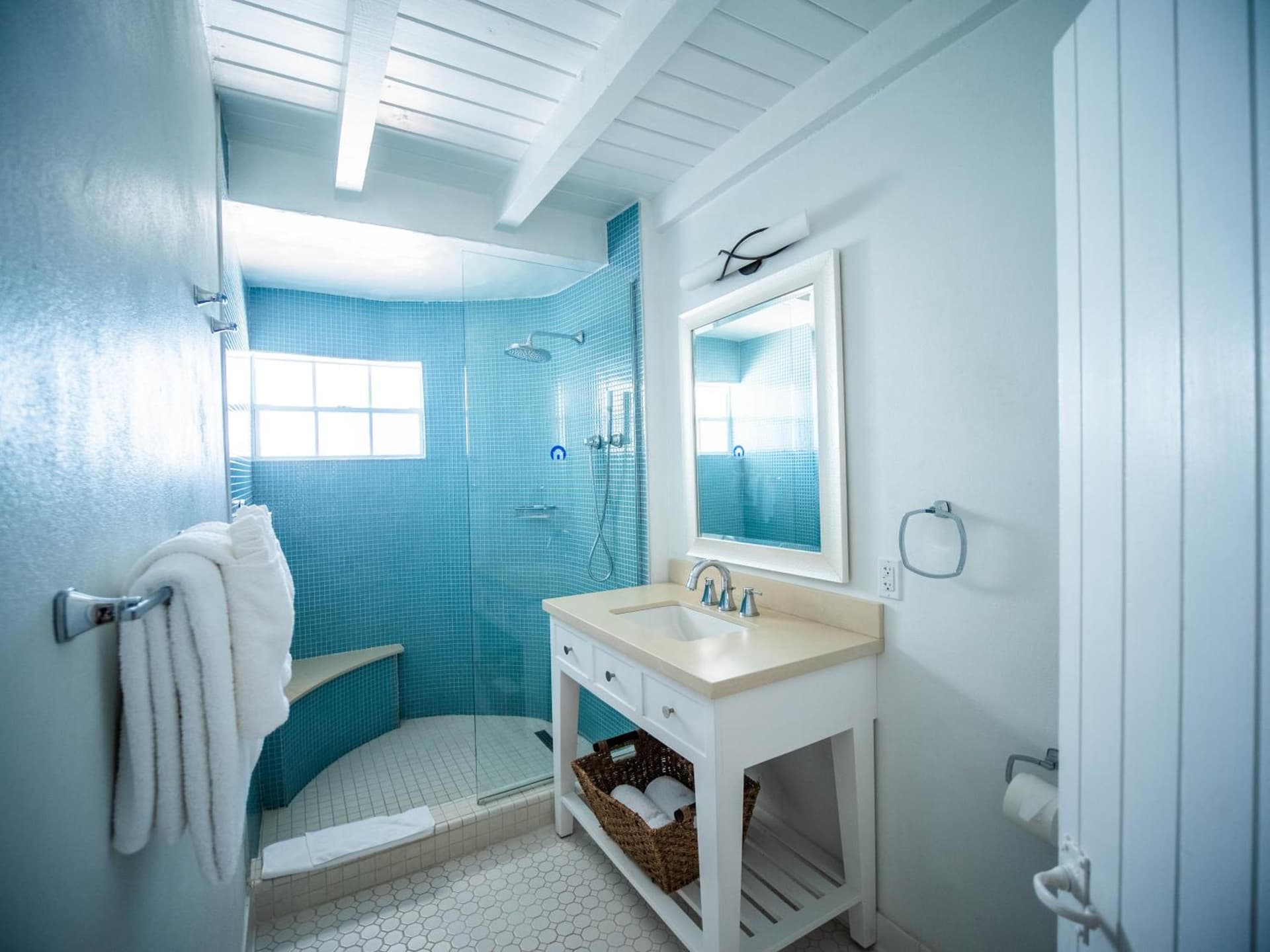 Windjammer Landing Resort and Residences - Photo 61