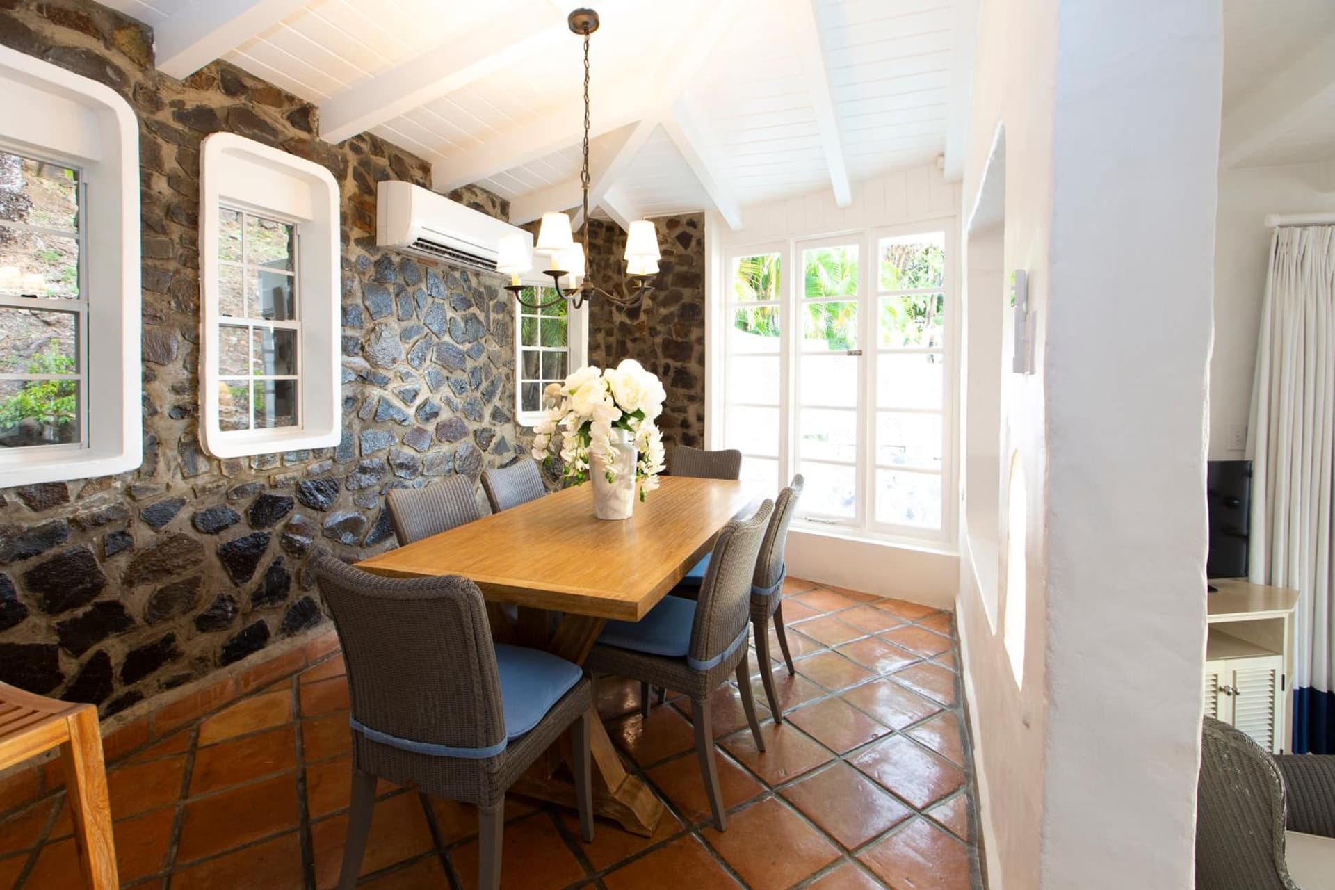 Windjammer Landing Resort and Residences - Photo 68