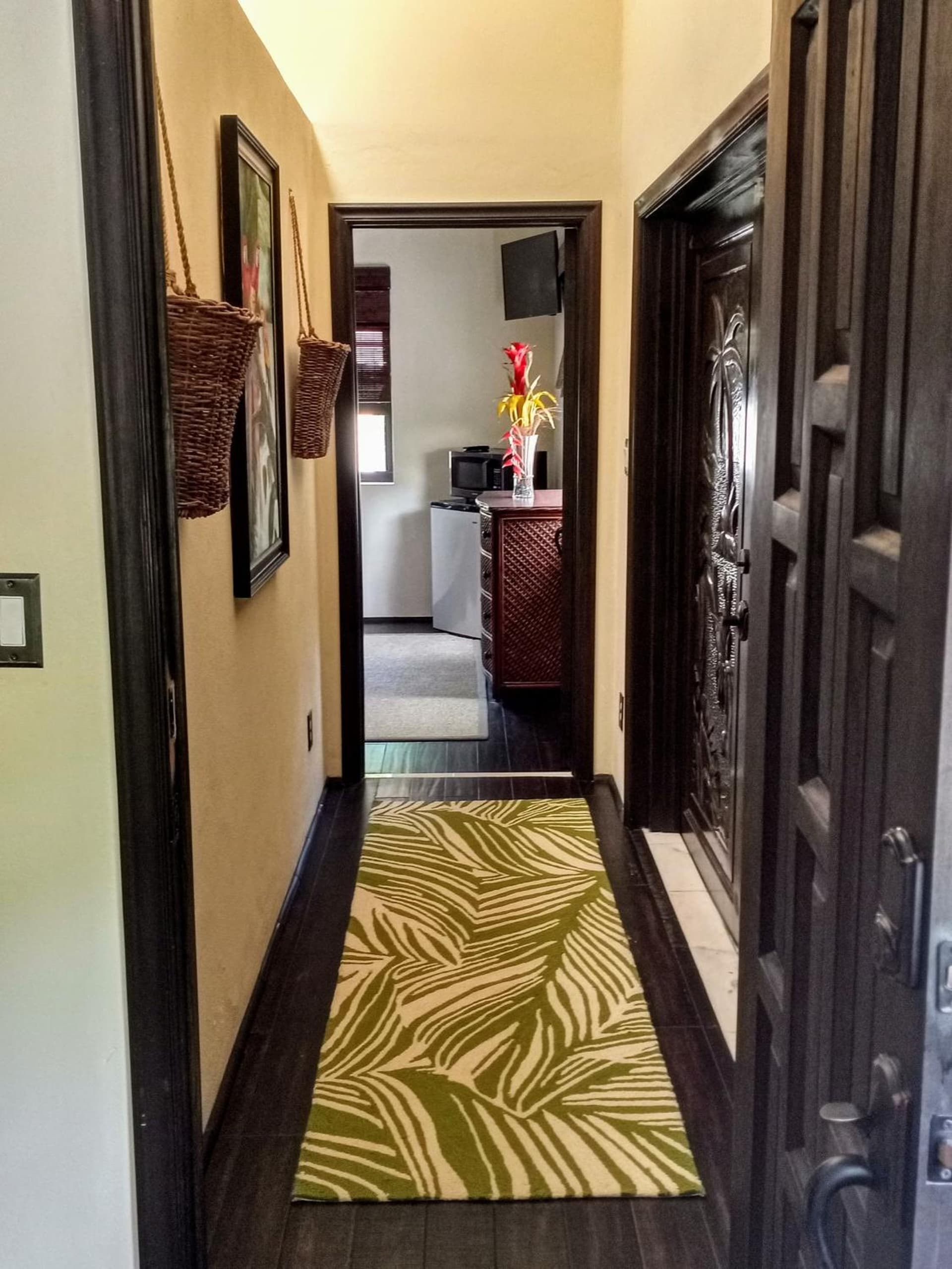 The Pilot House - Photo 10