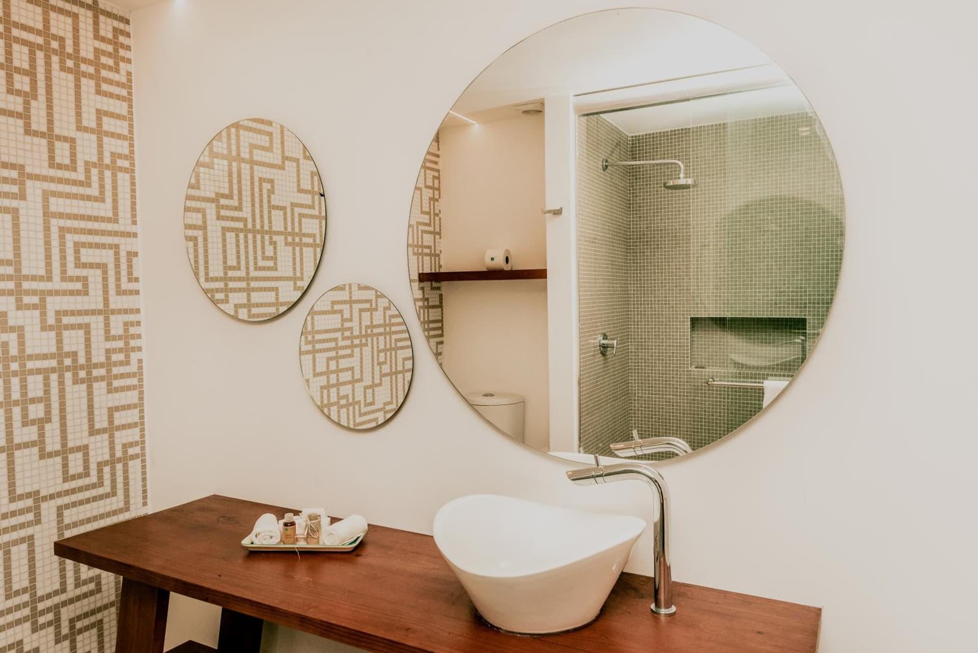 Hotel B Unique - Photo 42