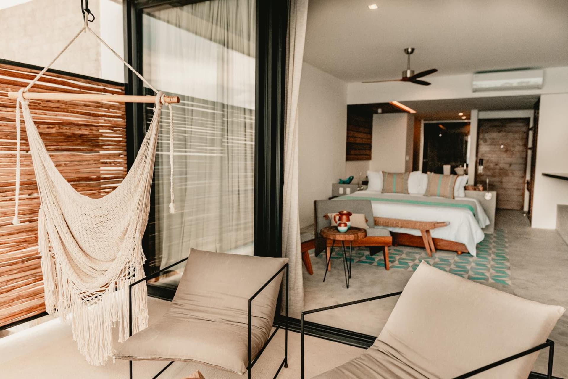 Hotel B Unique - Photo 47