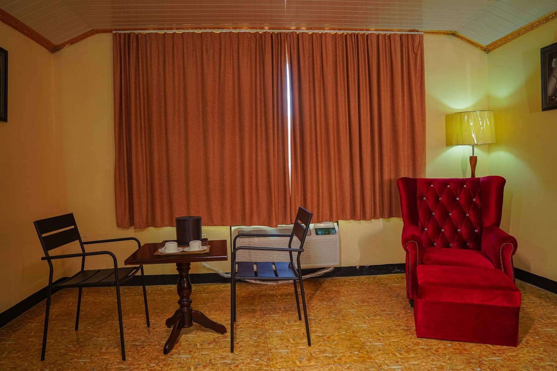 Metro Hotel Couva - Photo 51