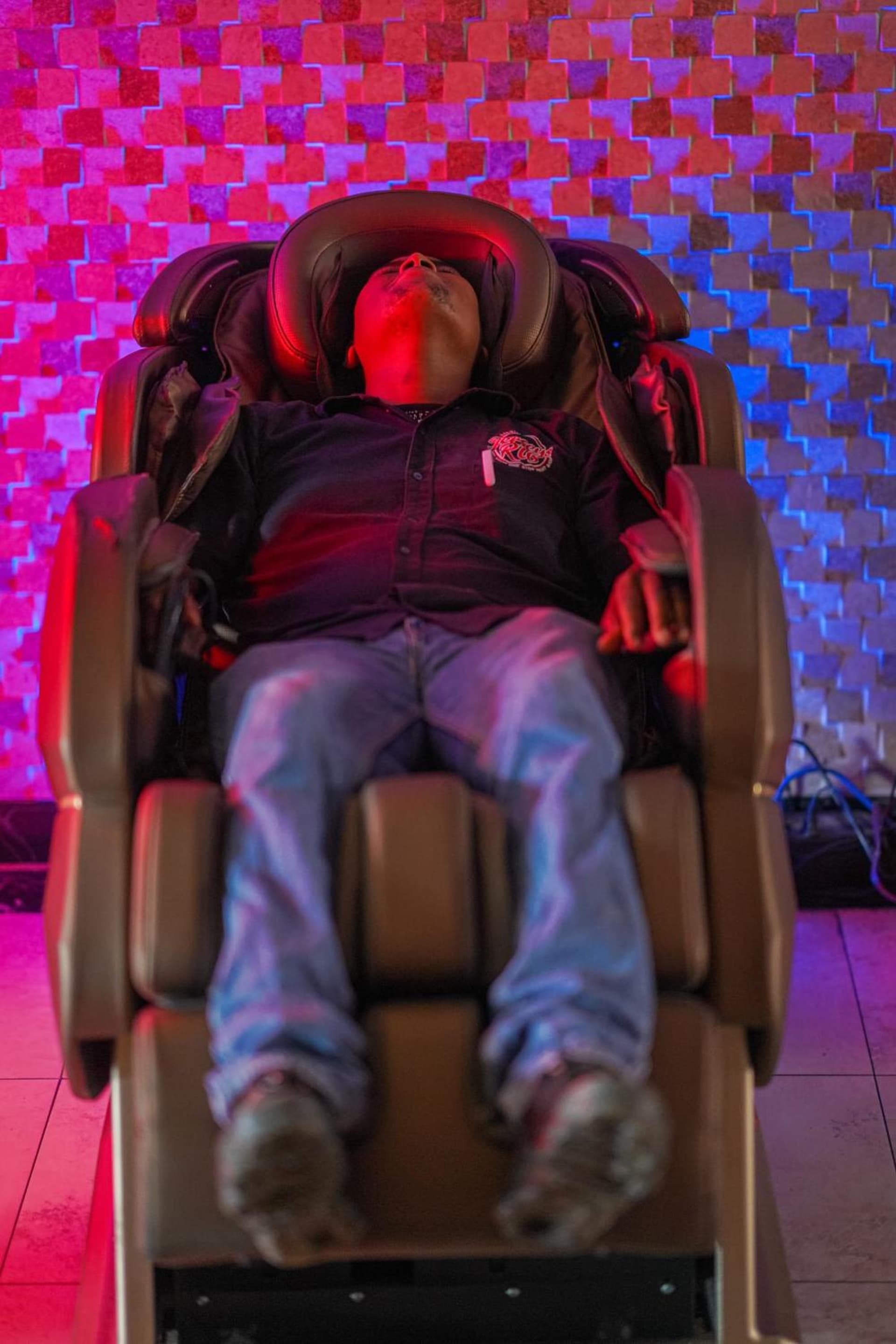 Metro Hotel Couva - Photo 64