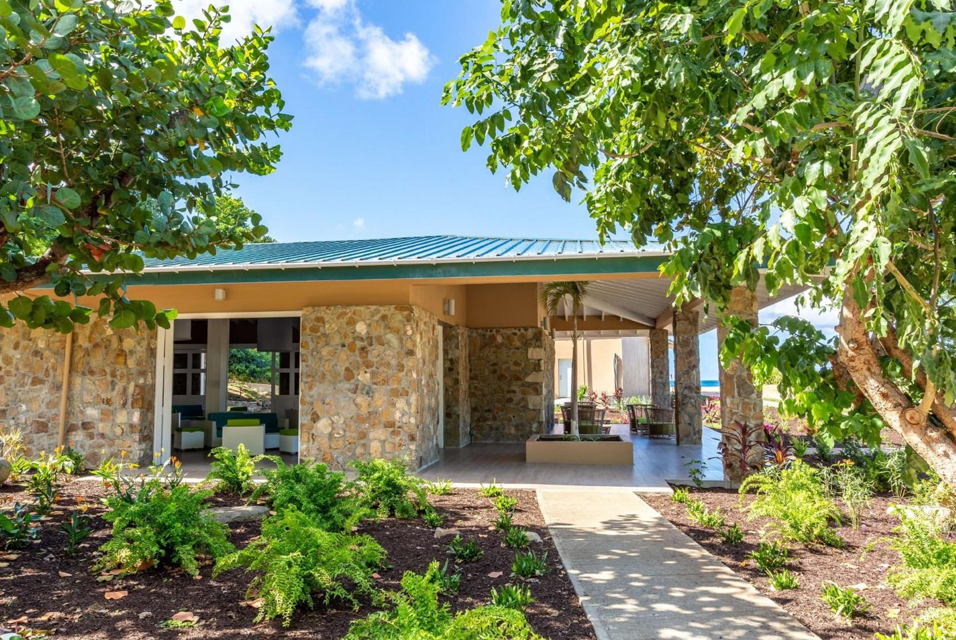 Wyndham Tortola BVI Lambert Beach Resort - Photo 4