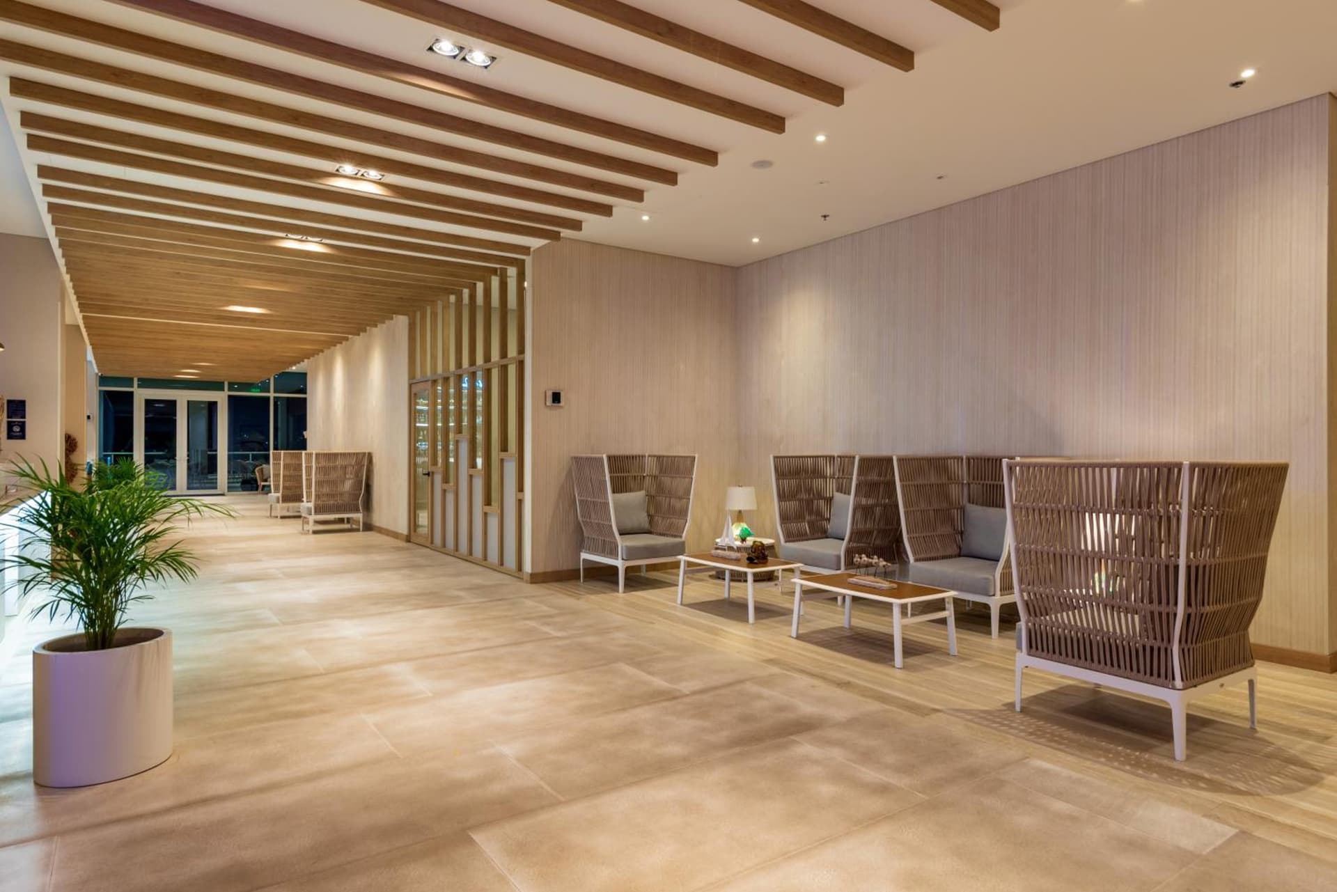 Aquamare Hotel - Photo 14