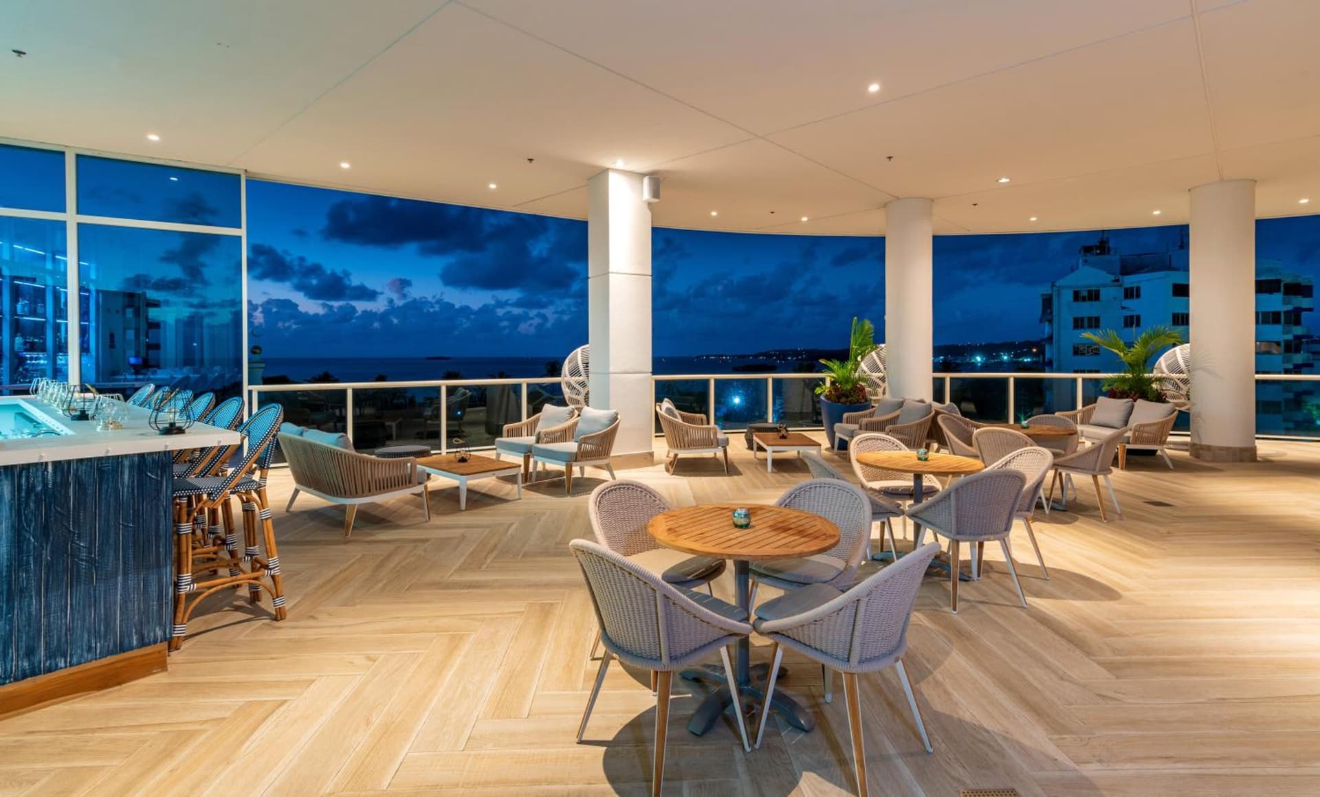 Aquamare Hotel - Photo 30