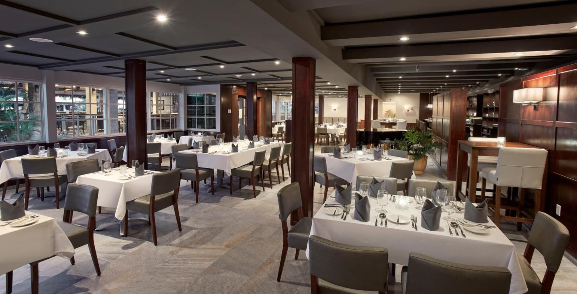 Manchebo Beach Resort and Spa - Photo 44