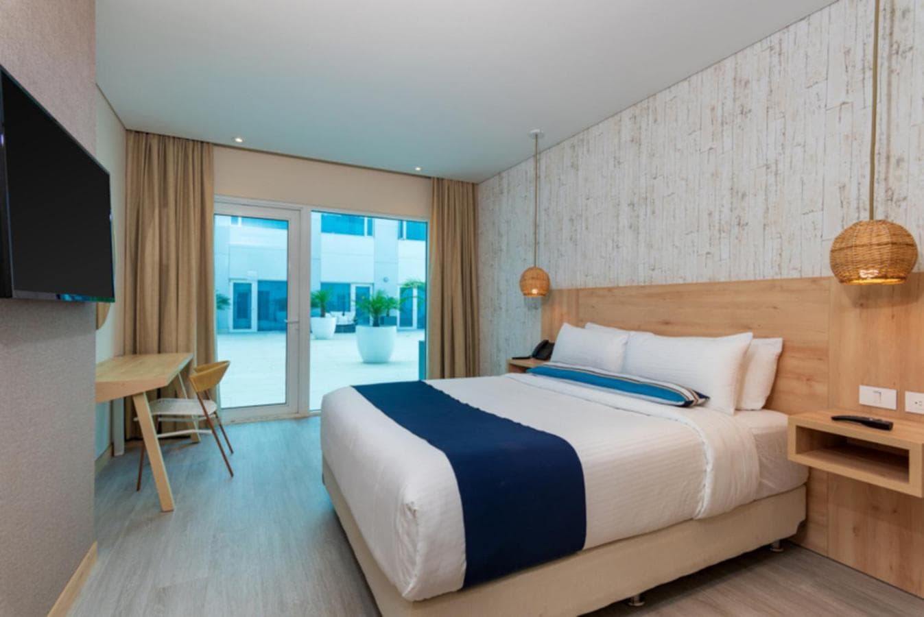 Aquamare Hotel - Photo 44