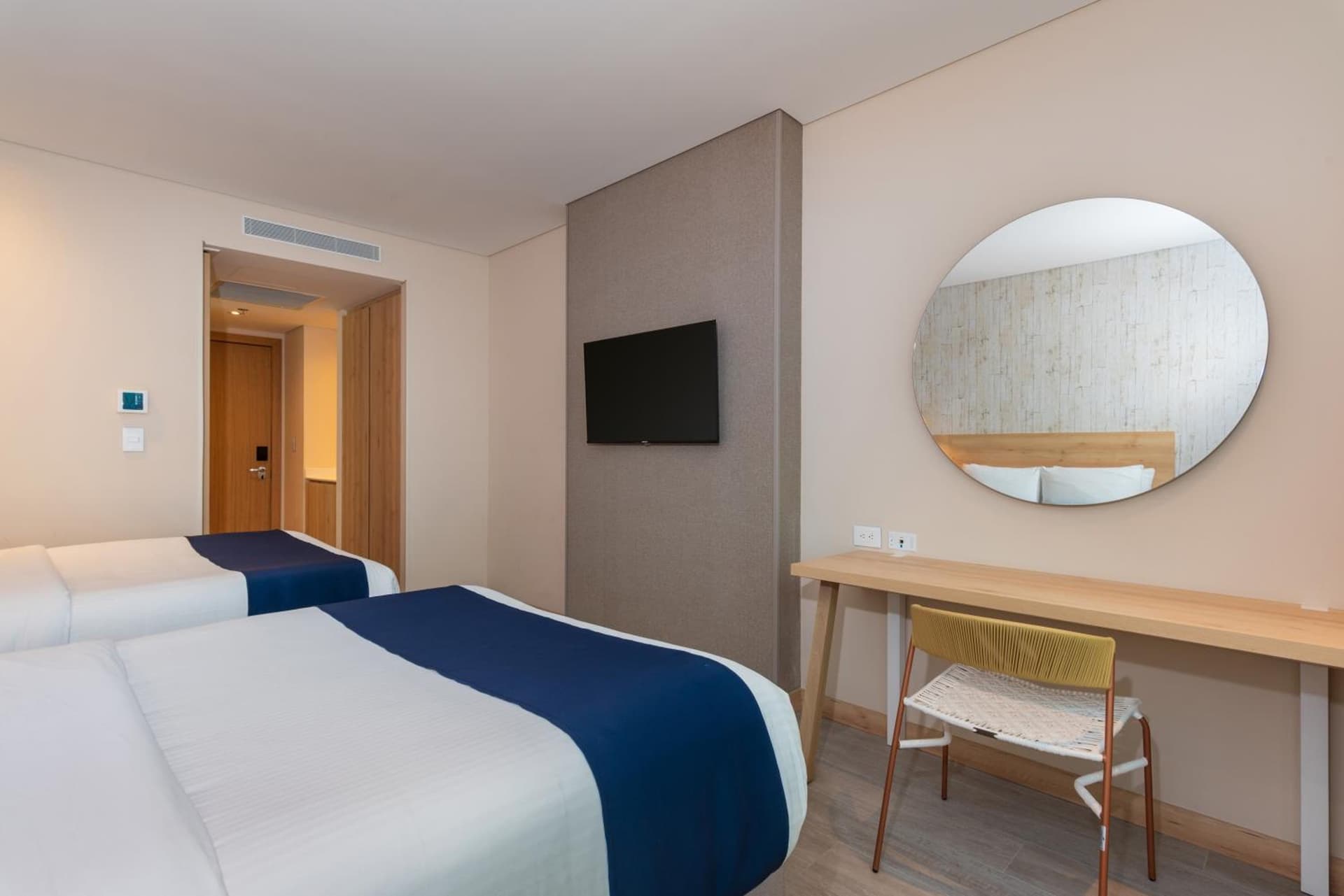 Aquamare Hotel - Photo 45