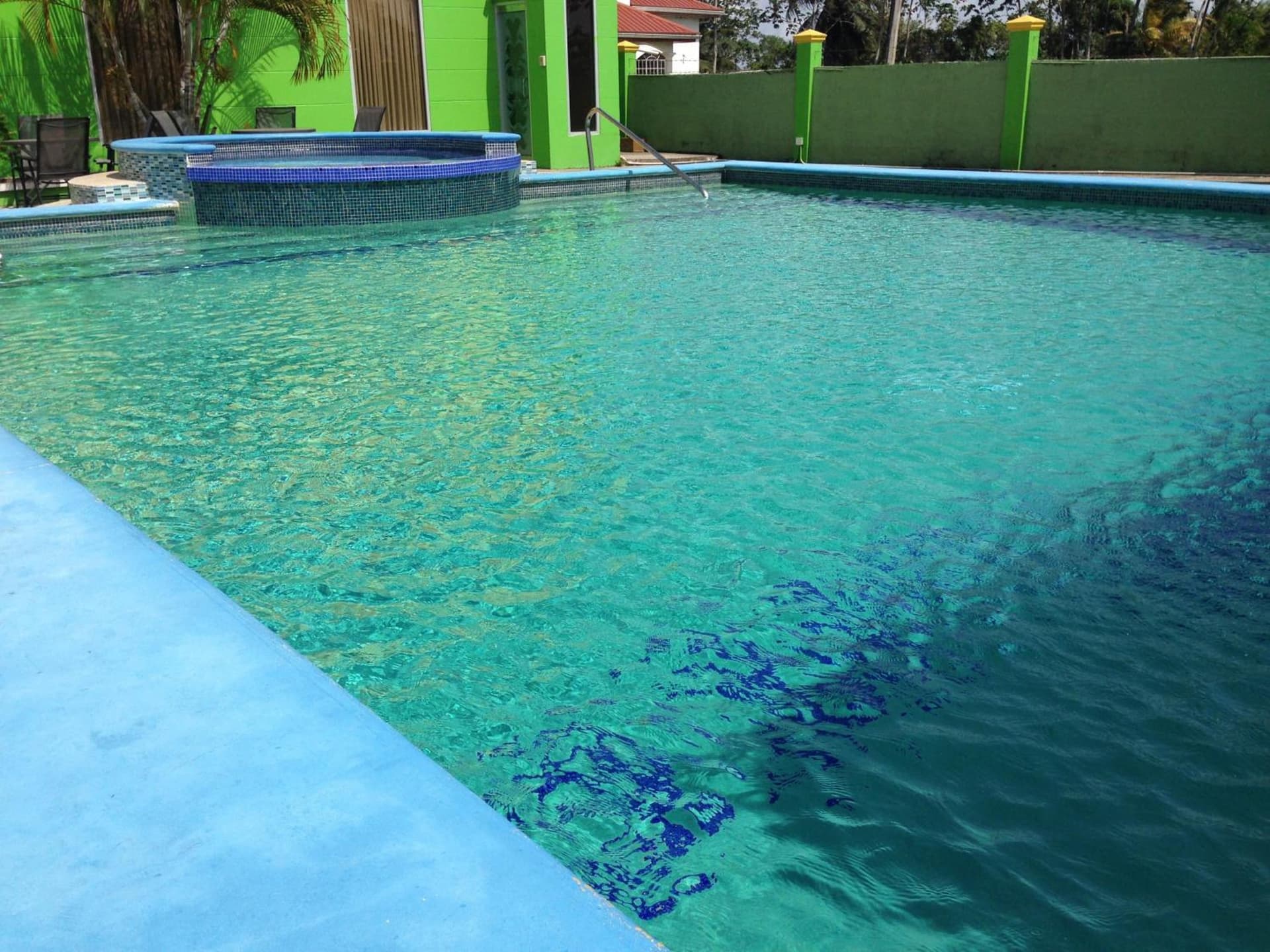 Airport Suites Hotel - Photo 9