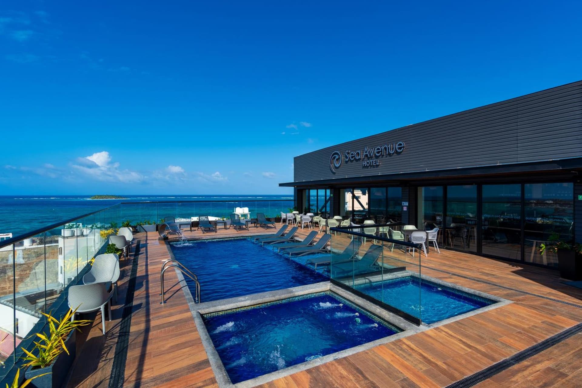 Sea Avenue Hotel - Photo 6