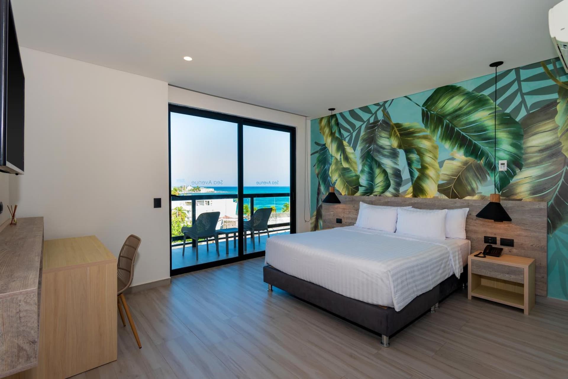 Sea Avenue Hotel - Photo 22