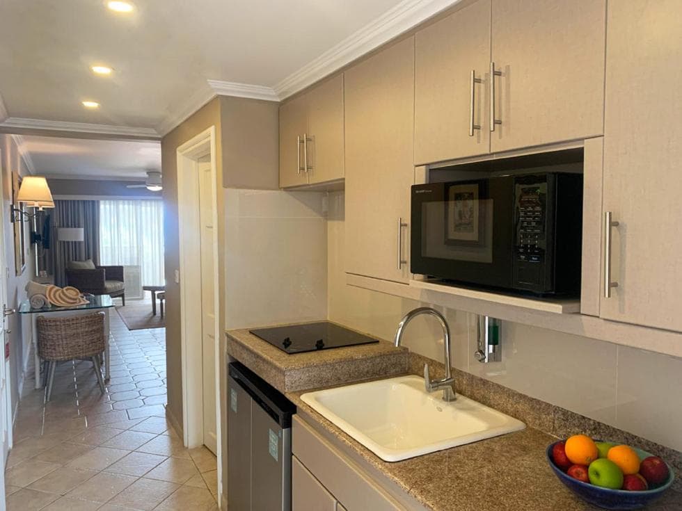 Bougainvillea Barbados - Photo 17