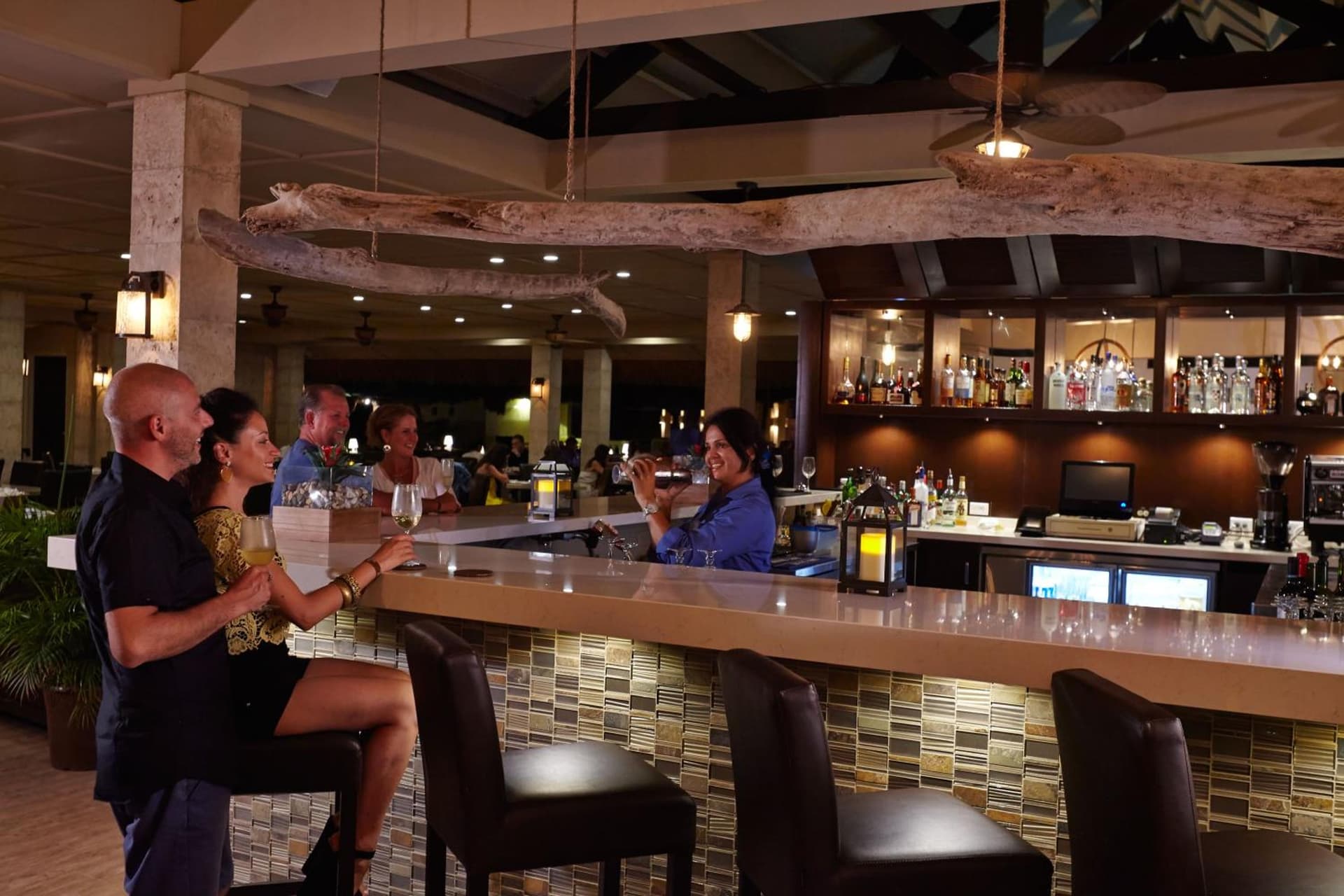 Manchebo Beach Resort and Spa - Photo 29