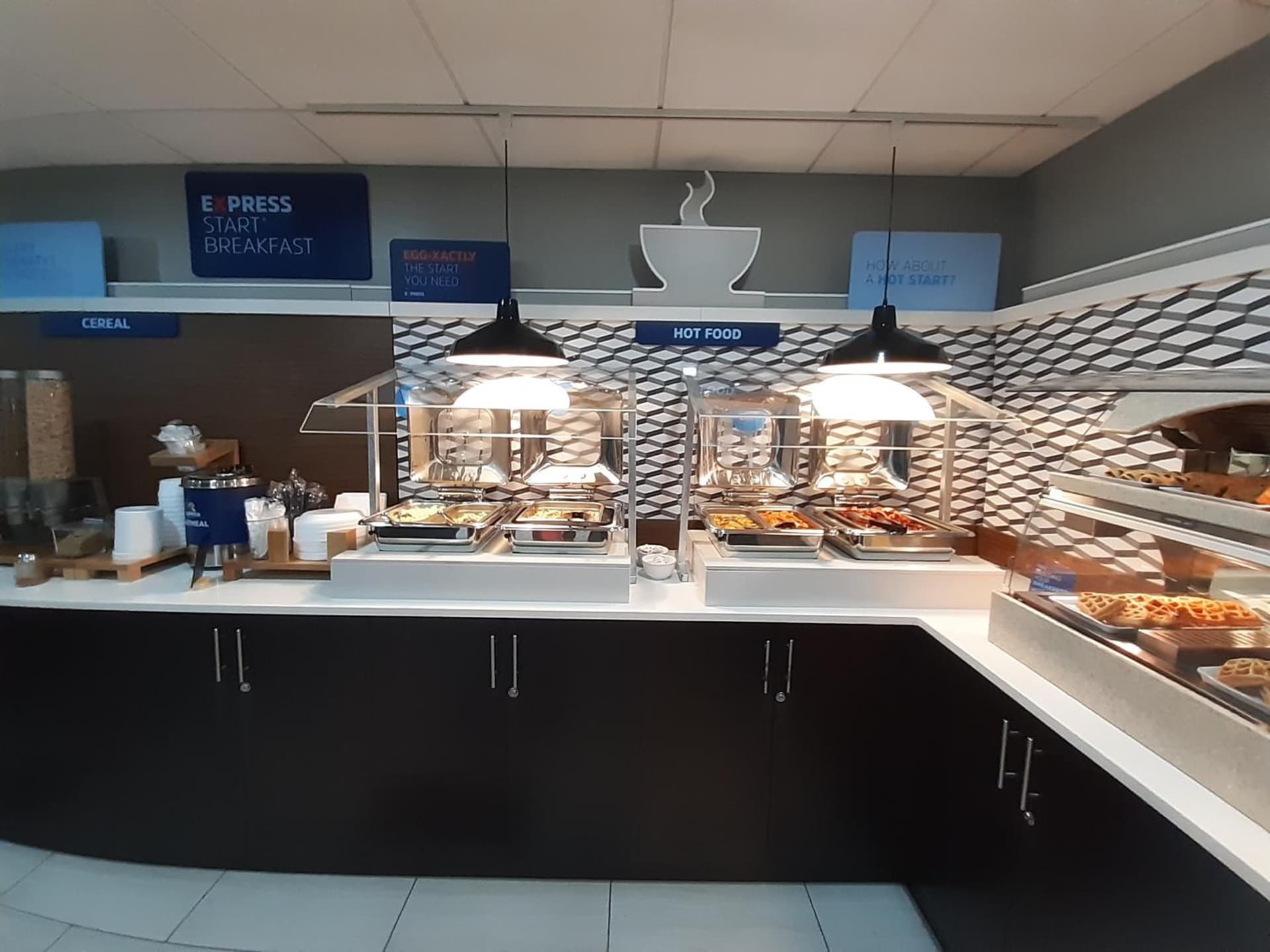 Holiday Inn Express Trincity by IHG - Photo 22