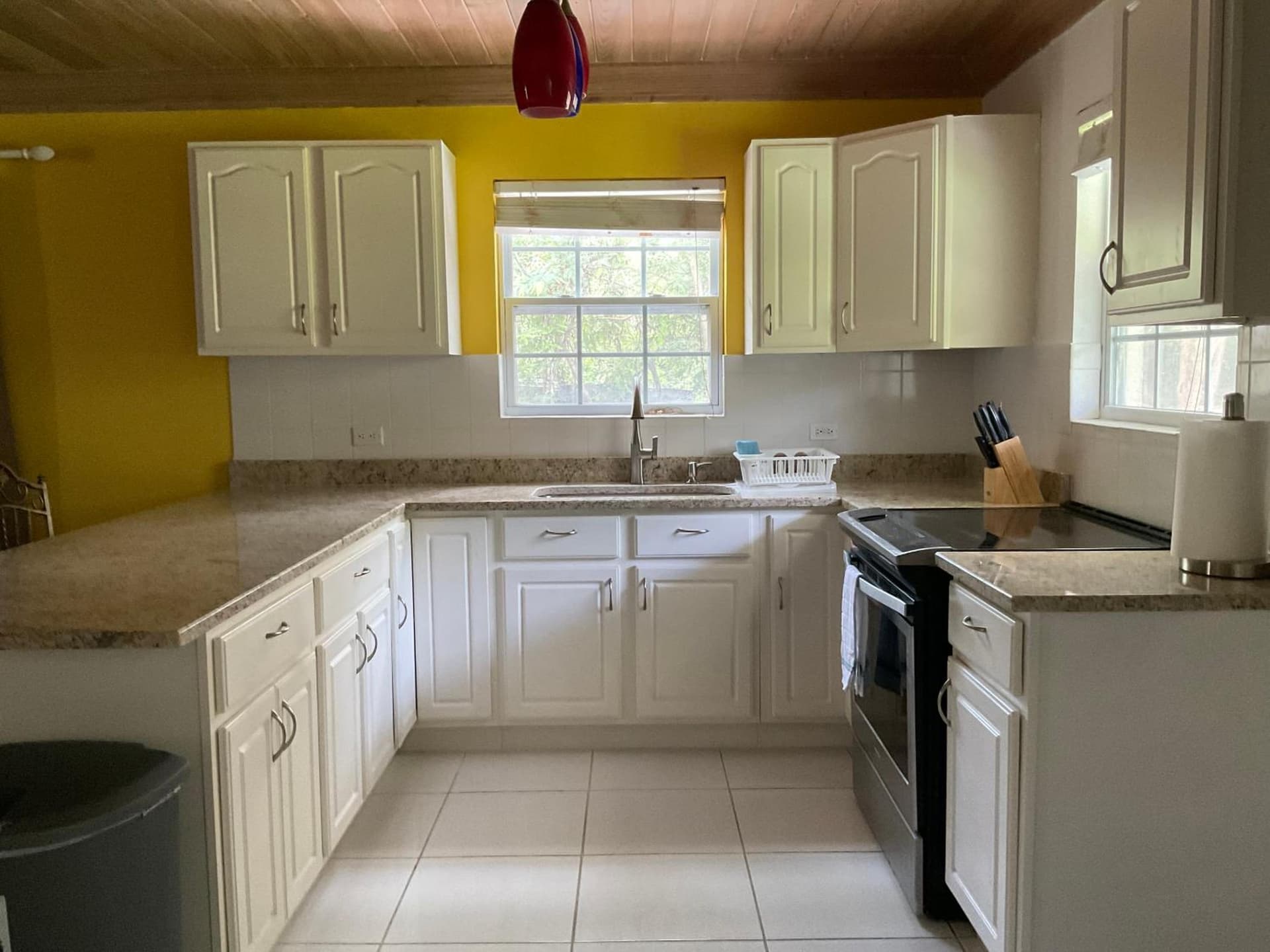 Sapphire Garden Townhouses - Photo 18